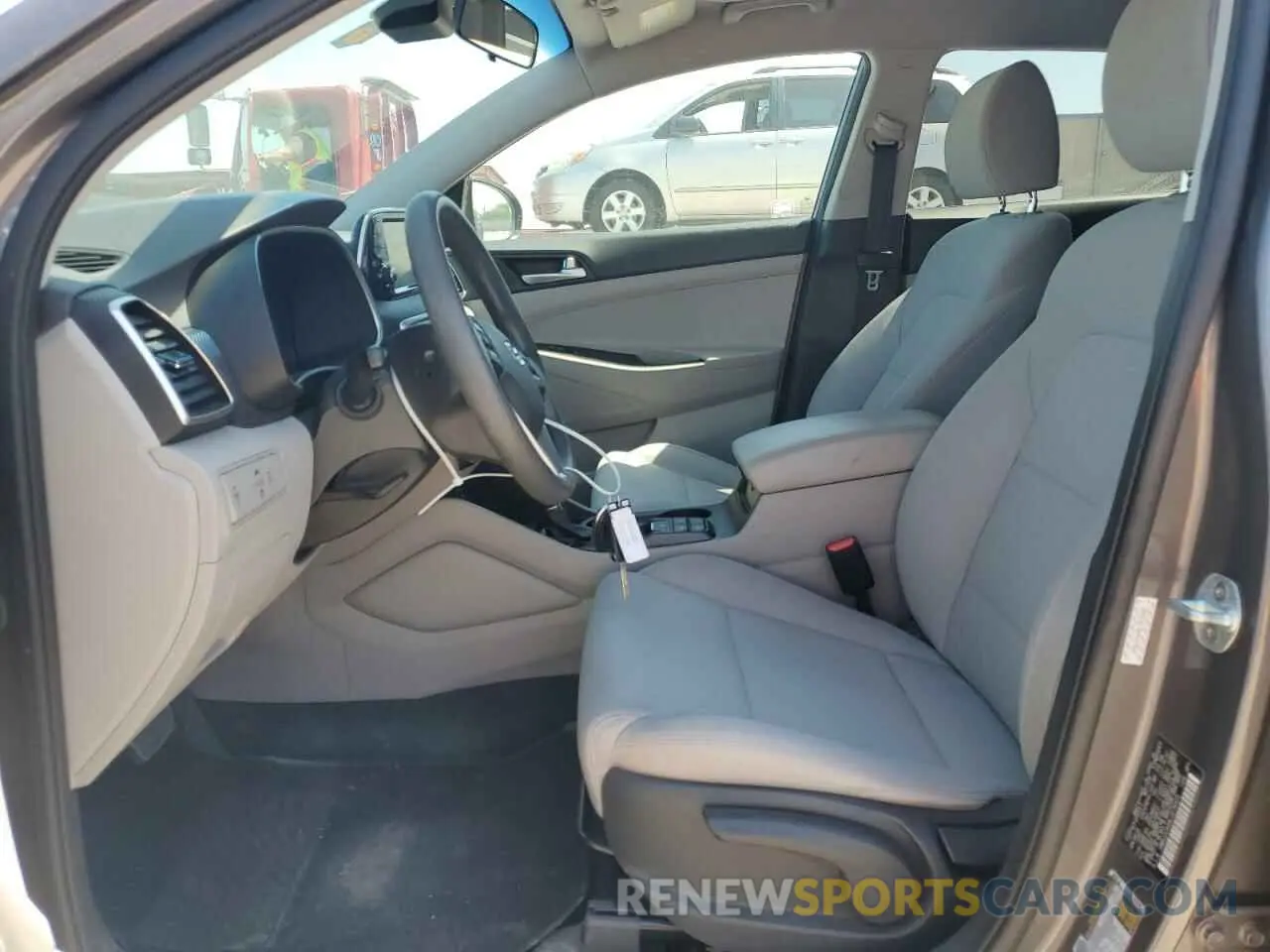 7 Photograph of a damaged car KM8J2CA48LU078925 HYUNDAI TUCSON 2020