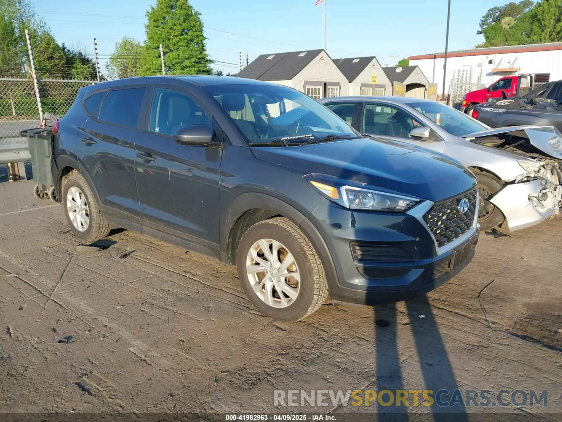 1 Photograph of a damaged car KM8J2CA48LU162243 HYUNDAI TUCSON 2020