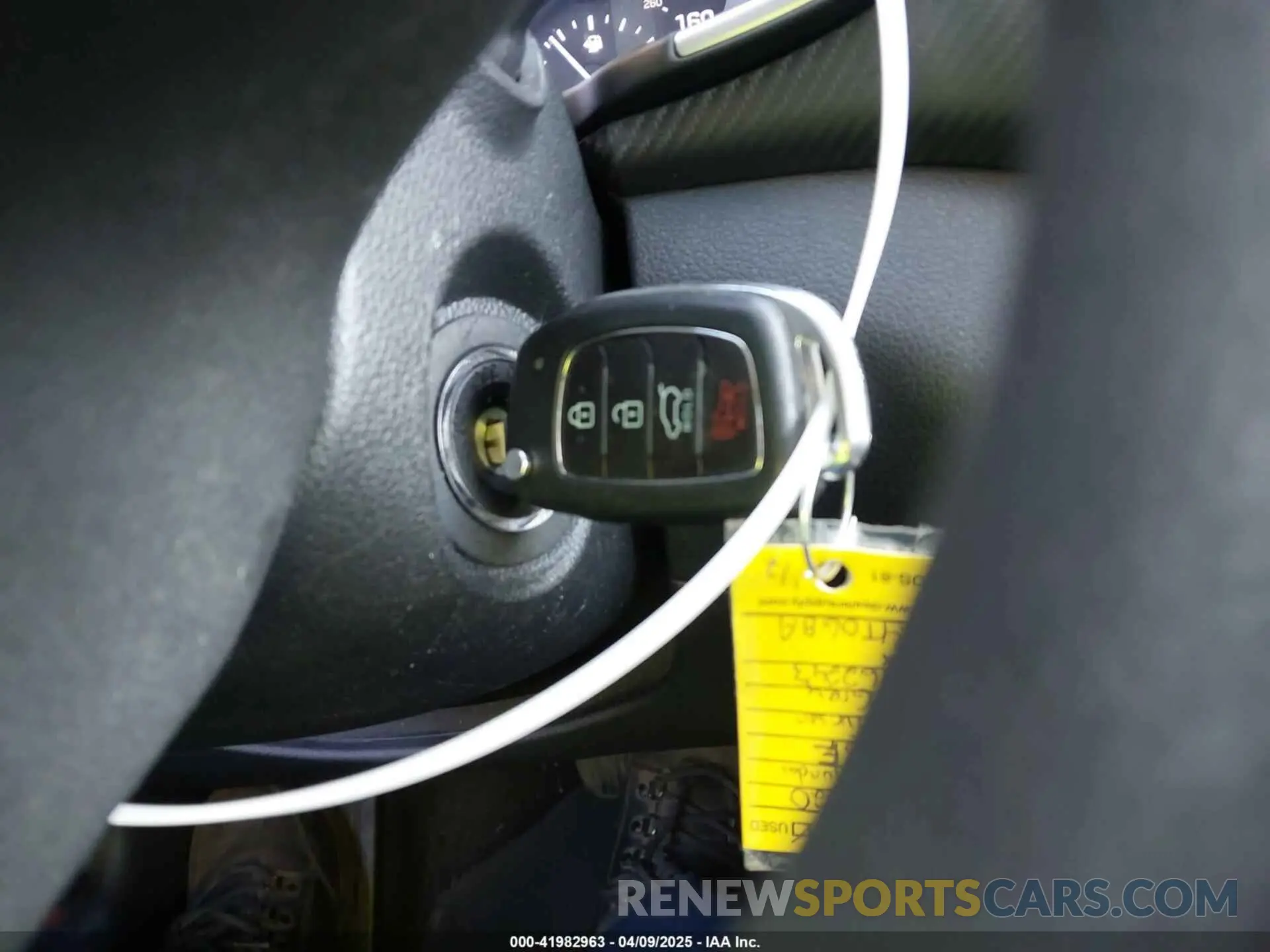 11 Photograph of a damaged car KM8J2CA48LU162243 HYUNDAI TUCSON 2020