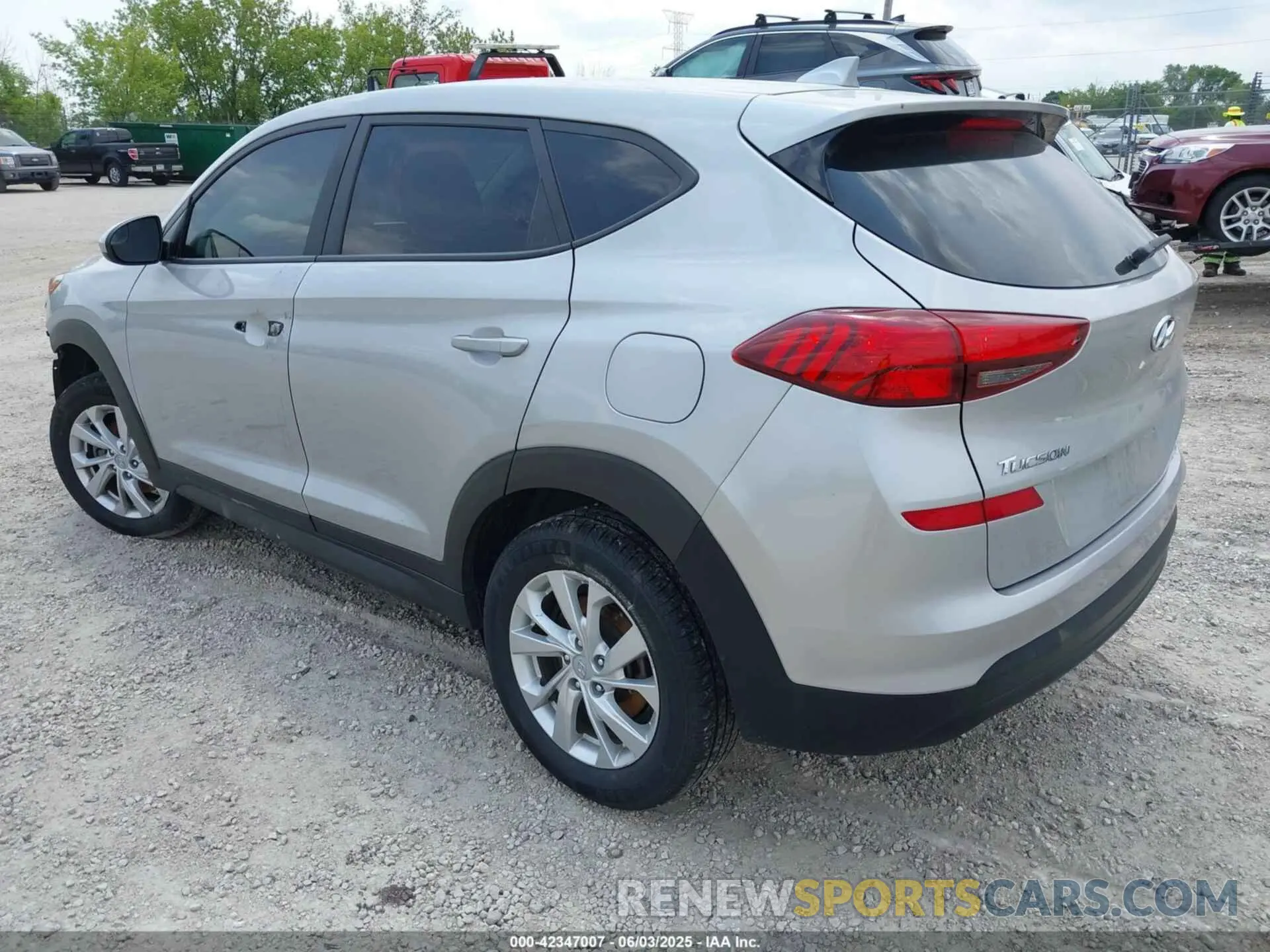 3 Photograph of a damaged car KM8J2CA49LU105890 HYUNDAI TUCSON 2020
