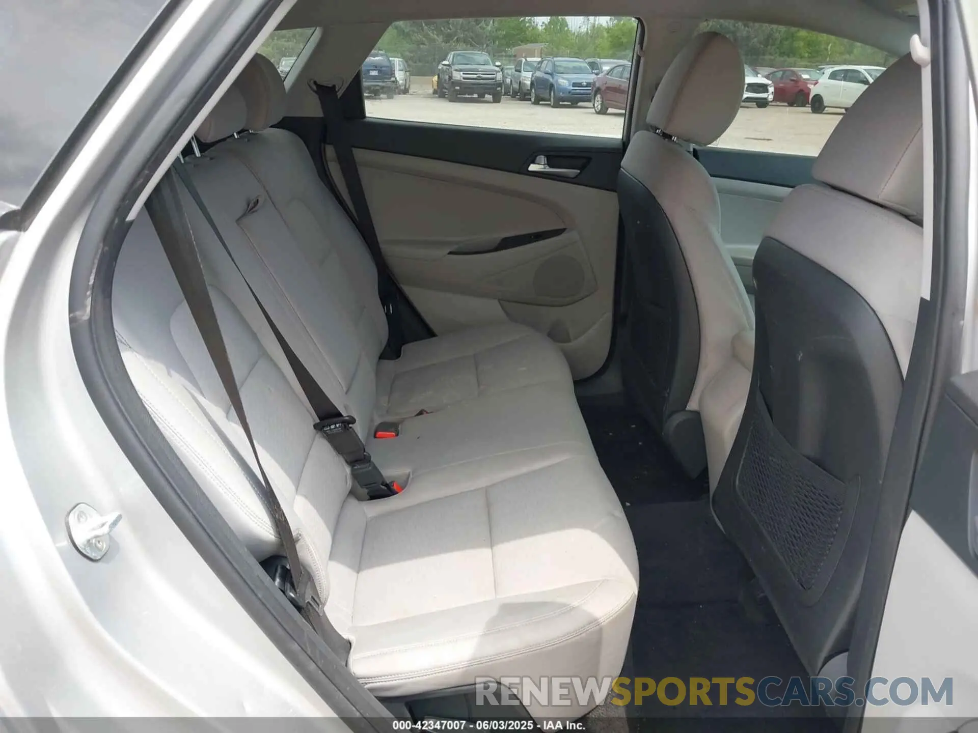8 Photograph of a damaged car KM8J2CA49LU105890 HYUNDAI TUCSON 2020