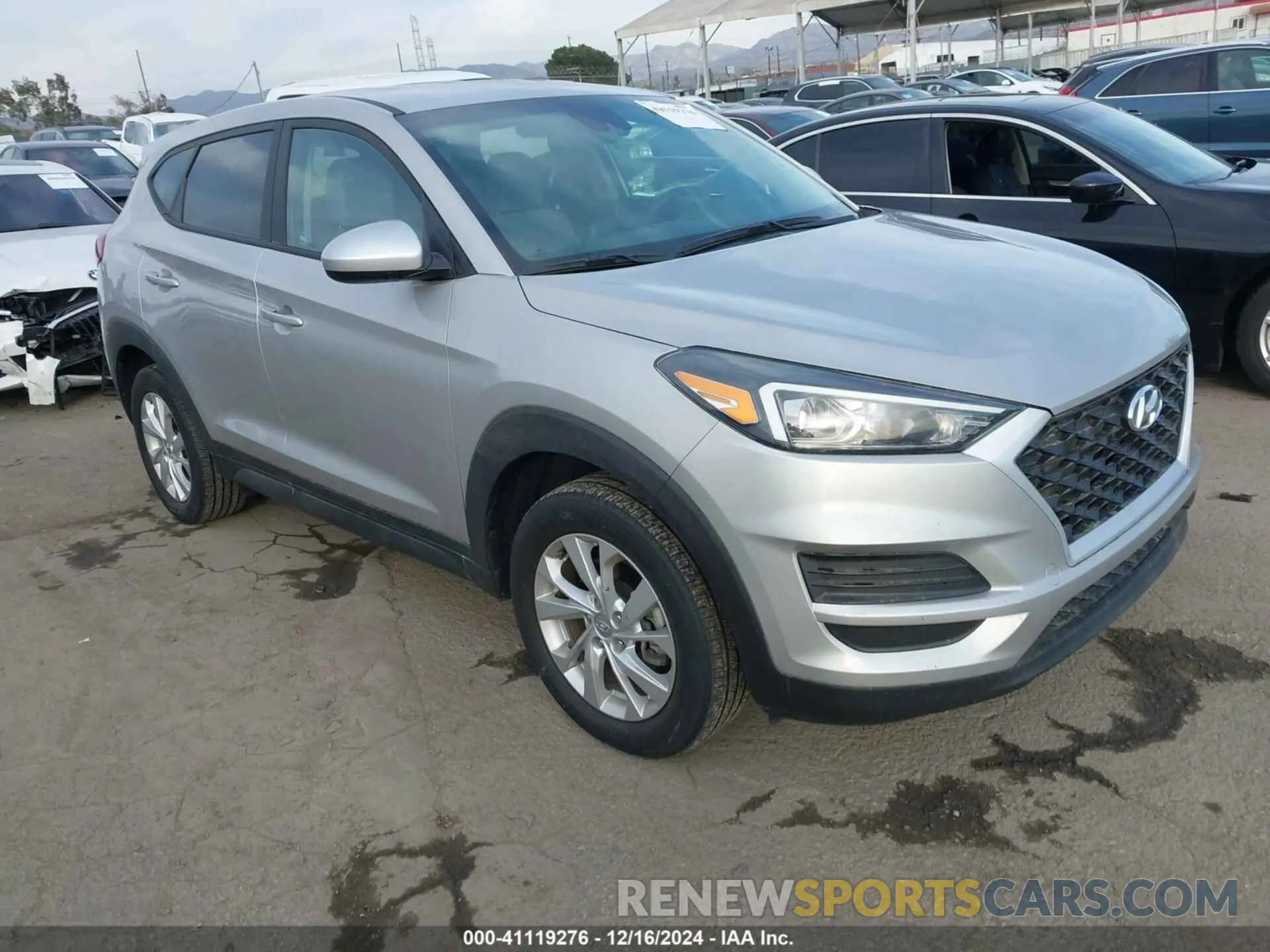 1 Photograph of a damaged car KM8J2CA49LU134791 HYUNDAI TUCSON 2020