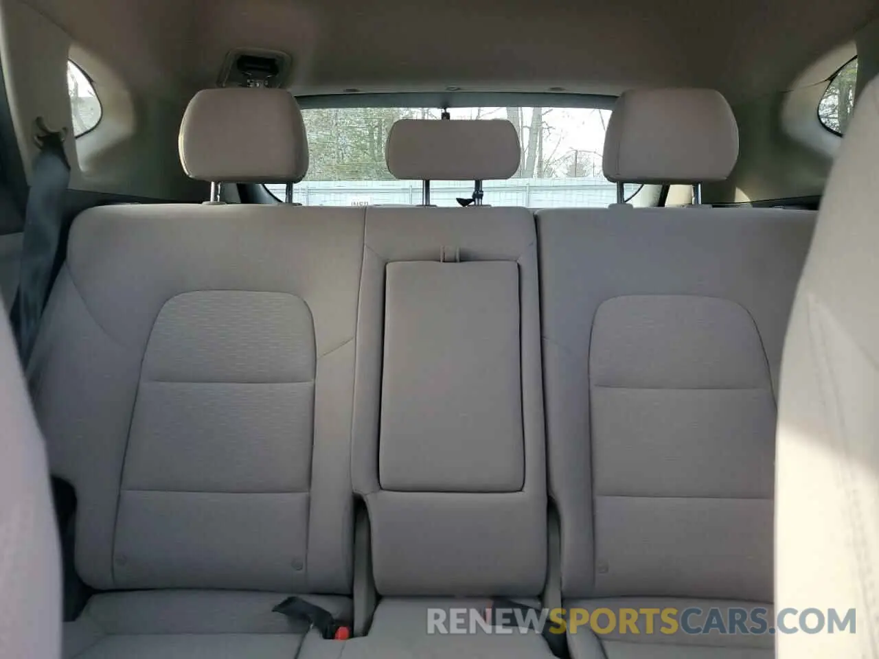 10 Photograph of a damaged car KM8J2CA49LU149792 HYUNDAI TUCSON 2020