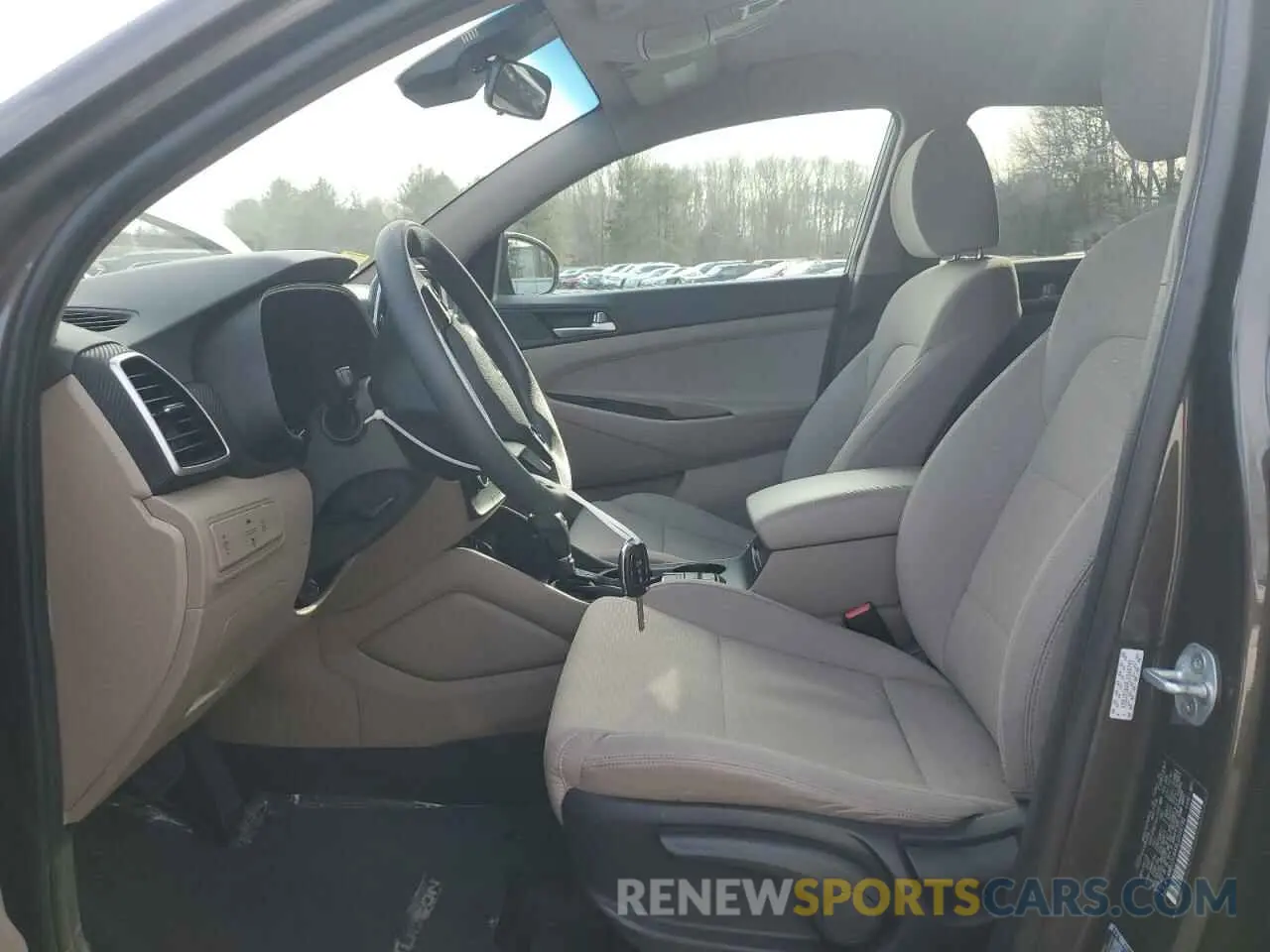 7 Photograph of a damaged car KM8J2CA49LU149792 HYUNDAI TUCSON 2020