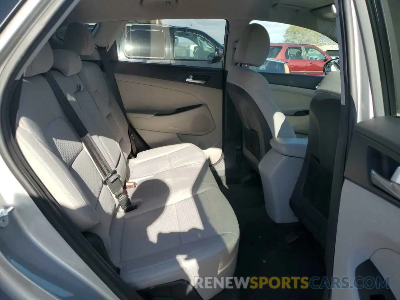 11 Photograph of a damaged car KM8J2CA49LU278096 HYUNDAI TUCSON 2020