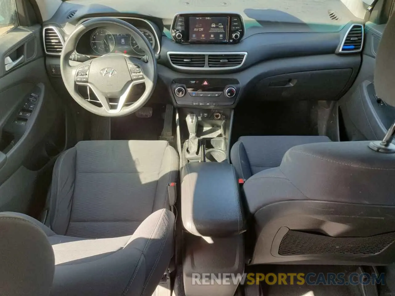 8 Photograph of a damaged car KM8J2CA4XLU087612 HYUNDAI TUCSON 2020