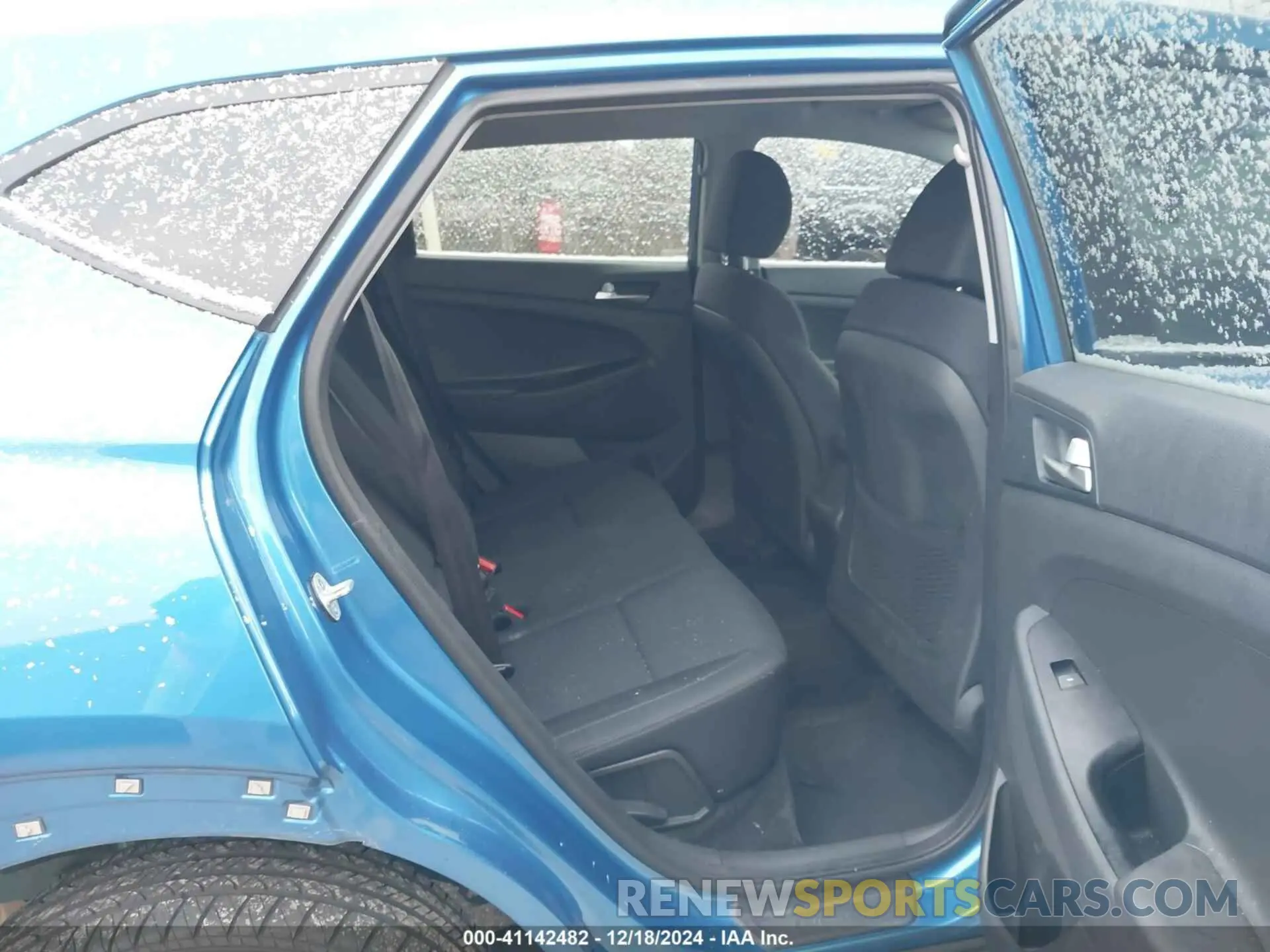 8 Photograph of a damaged car KM8J2CA4XLU132483 HYUNDAI TUCSON 2020