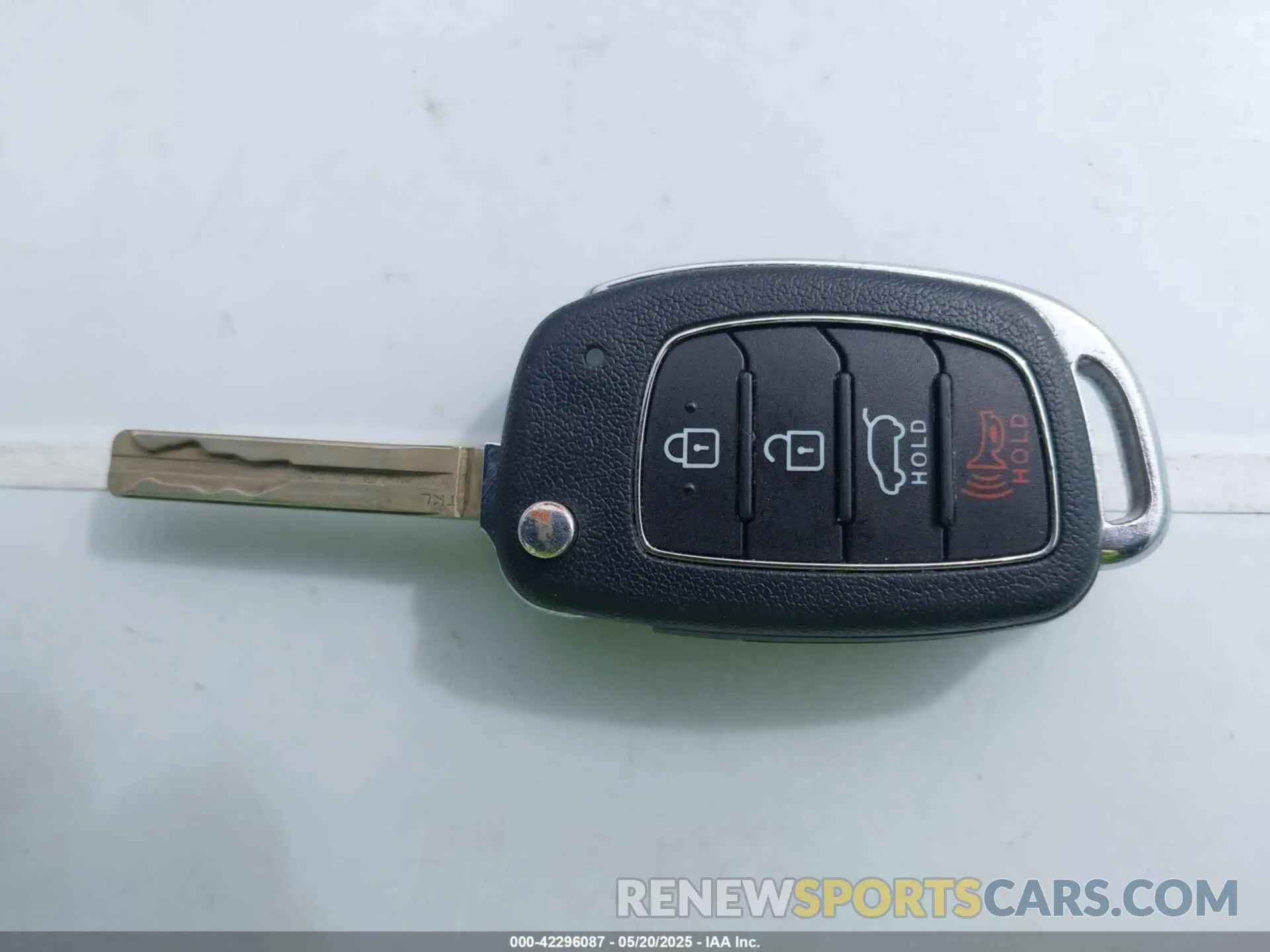 11 Photograph of a damaged car KM8J2CA4XLU219302 HYUNDAI TUCSON 2020