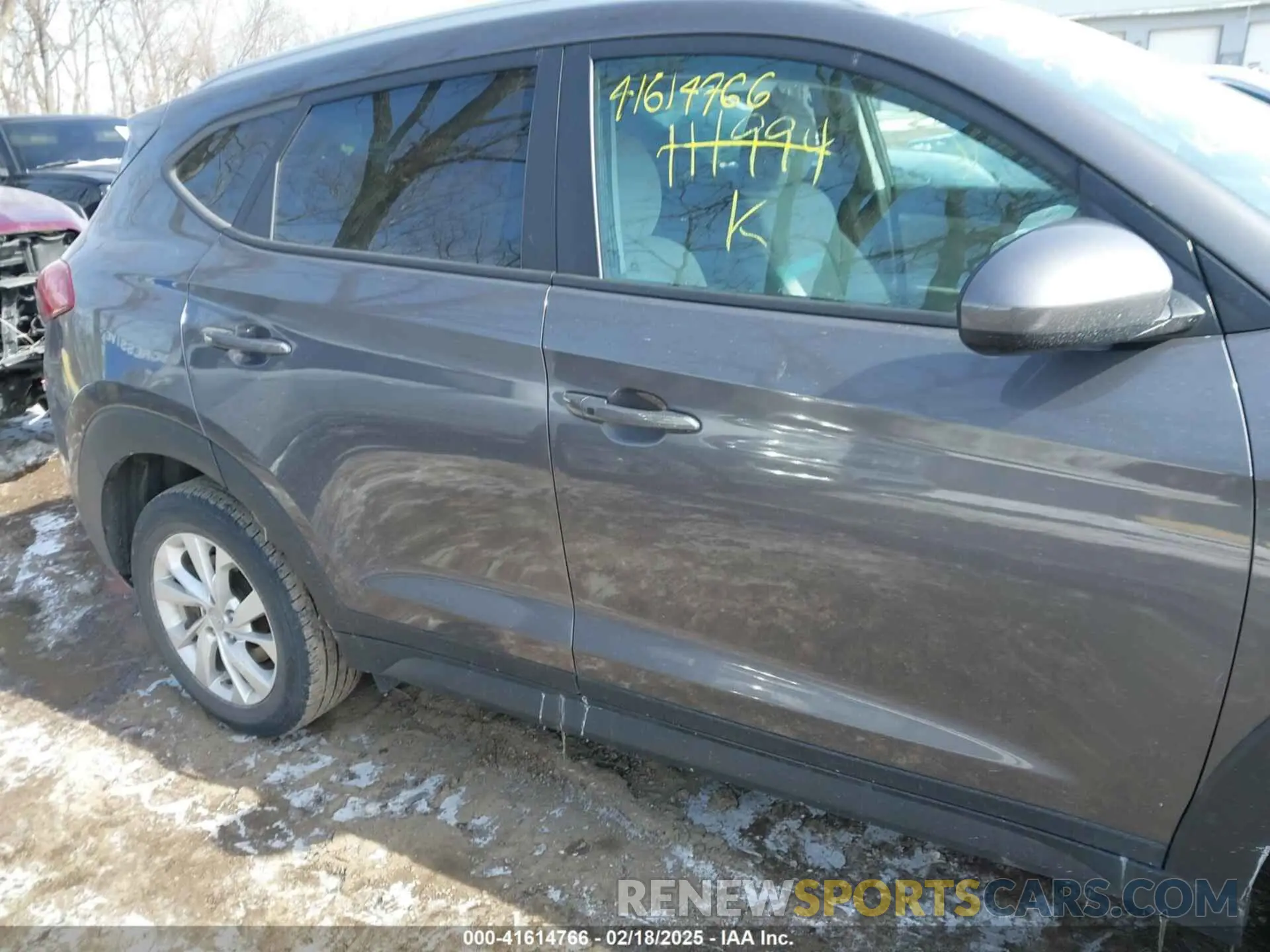 12 Photograph of a damaged car KM8J33A40LU111994 HYUNDAI TUCSON 2020