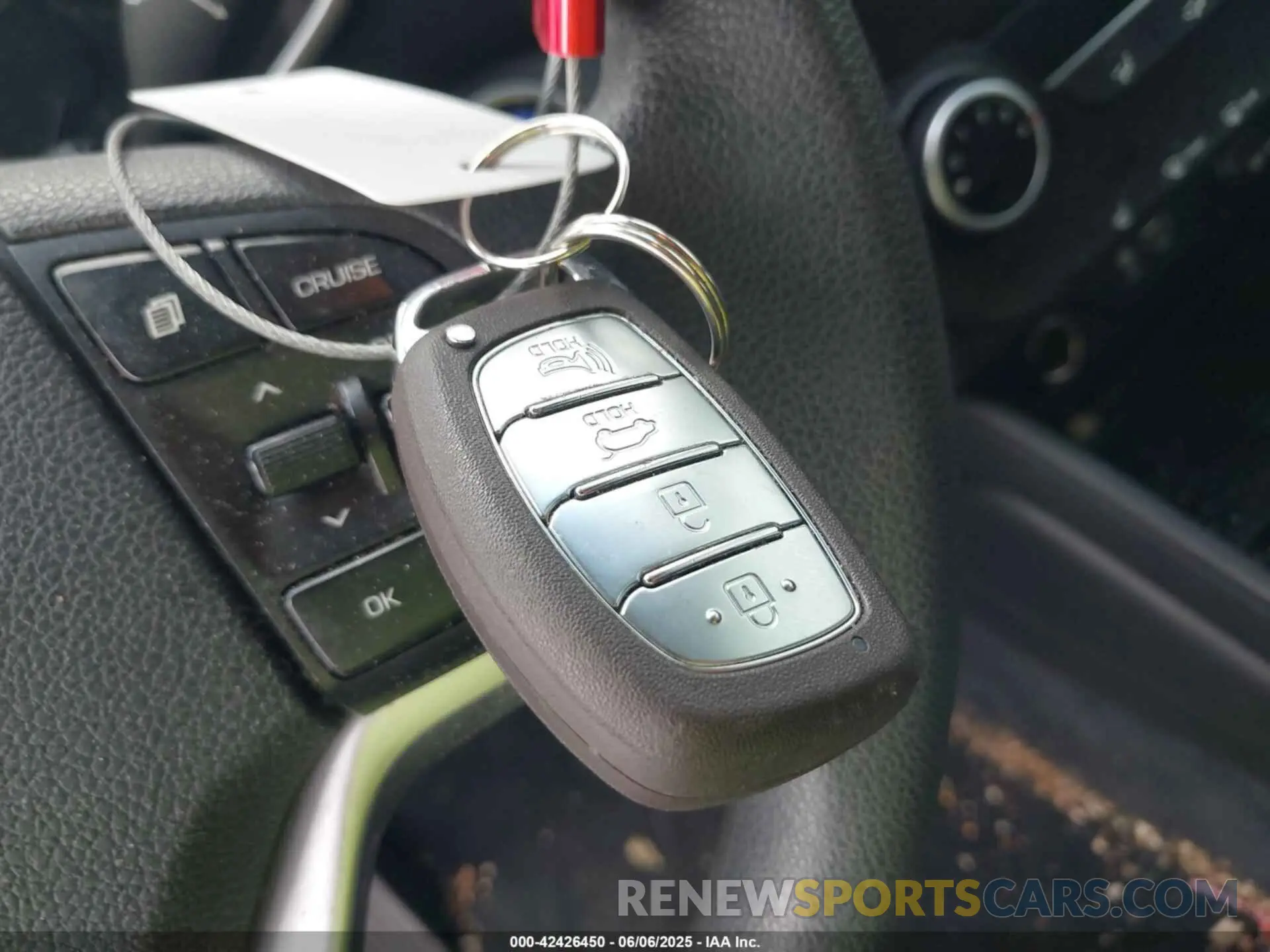 11 Photograph of a damaged car KM8J33A40LU162914 HYUNDAI TUCSON 2020