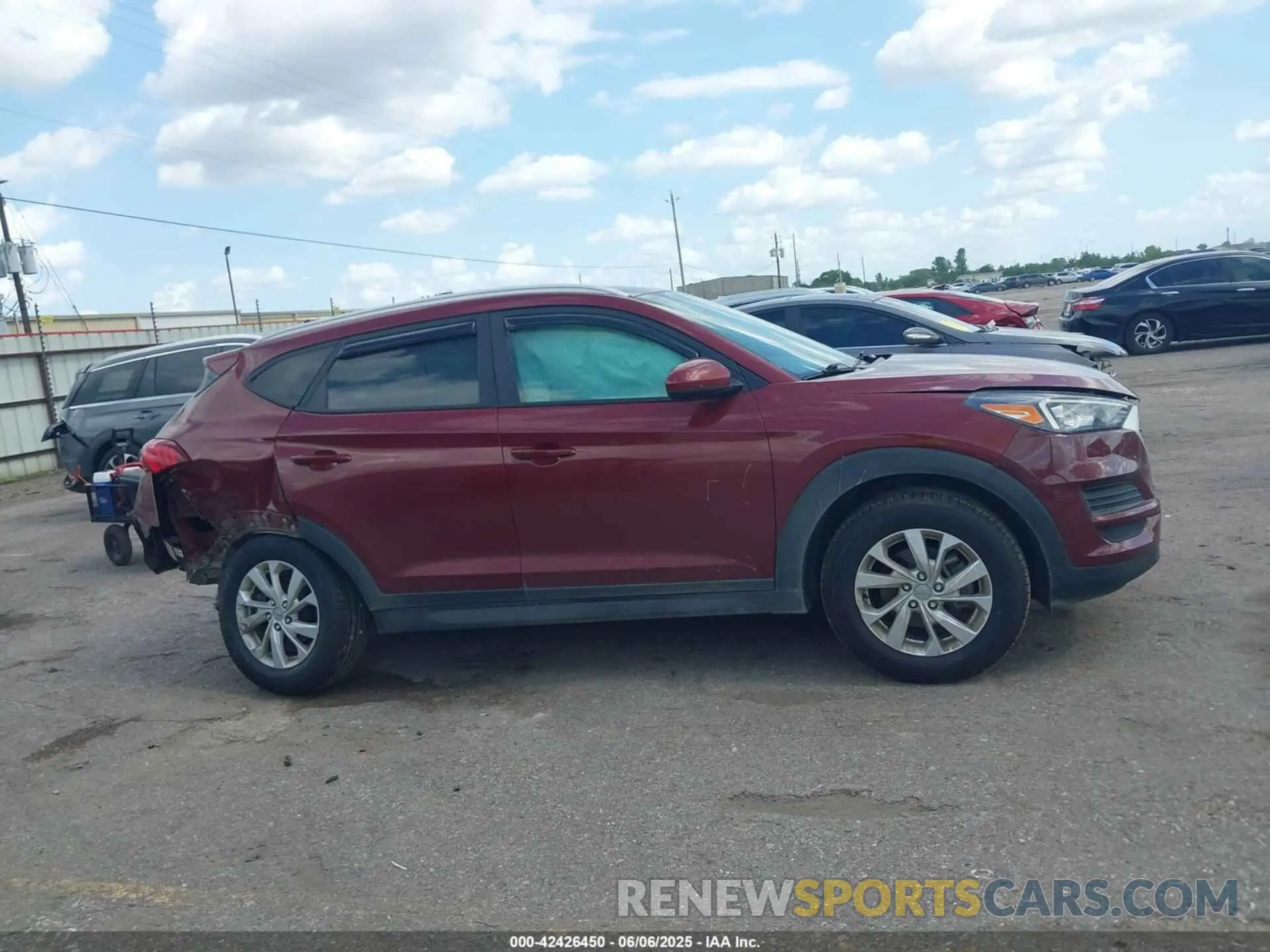 13 Photograph of a damaged car KM8J33A40LU162914 HYUNDAI TUCSON 2020