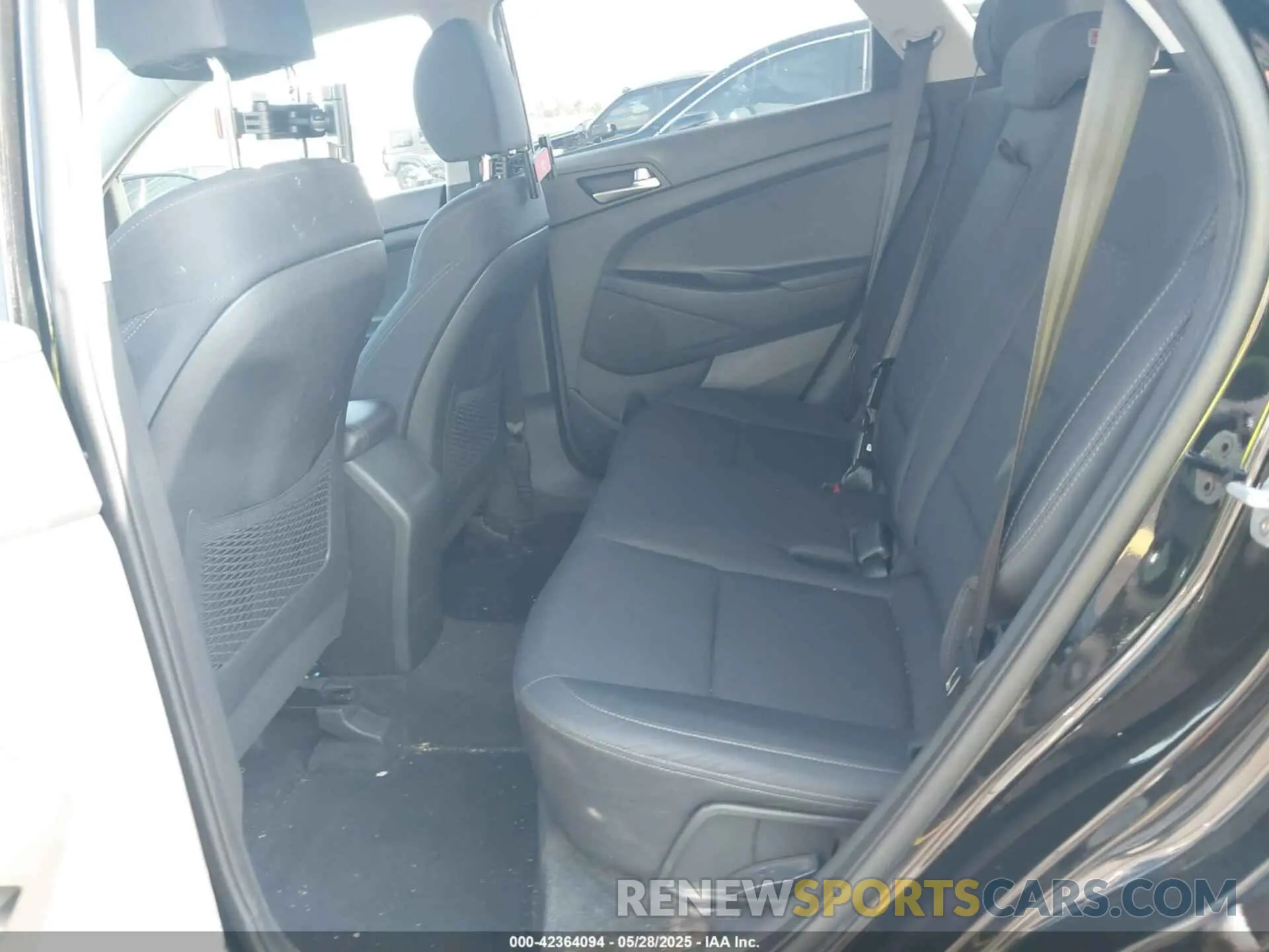 8 Photograph of a damaged car KM8J33A40LU233903 HYUNDAI TUCSON 2020