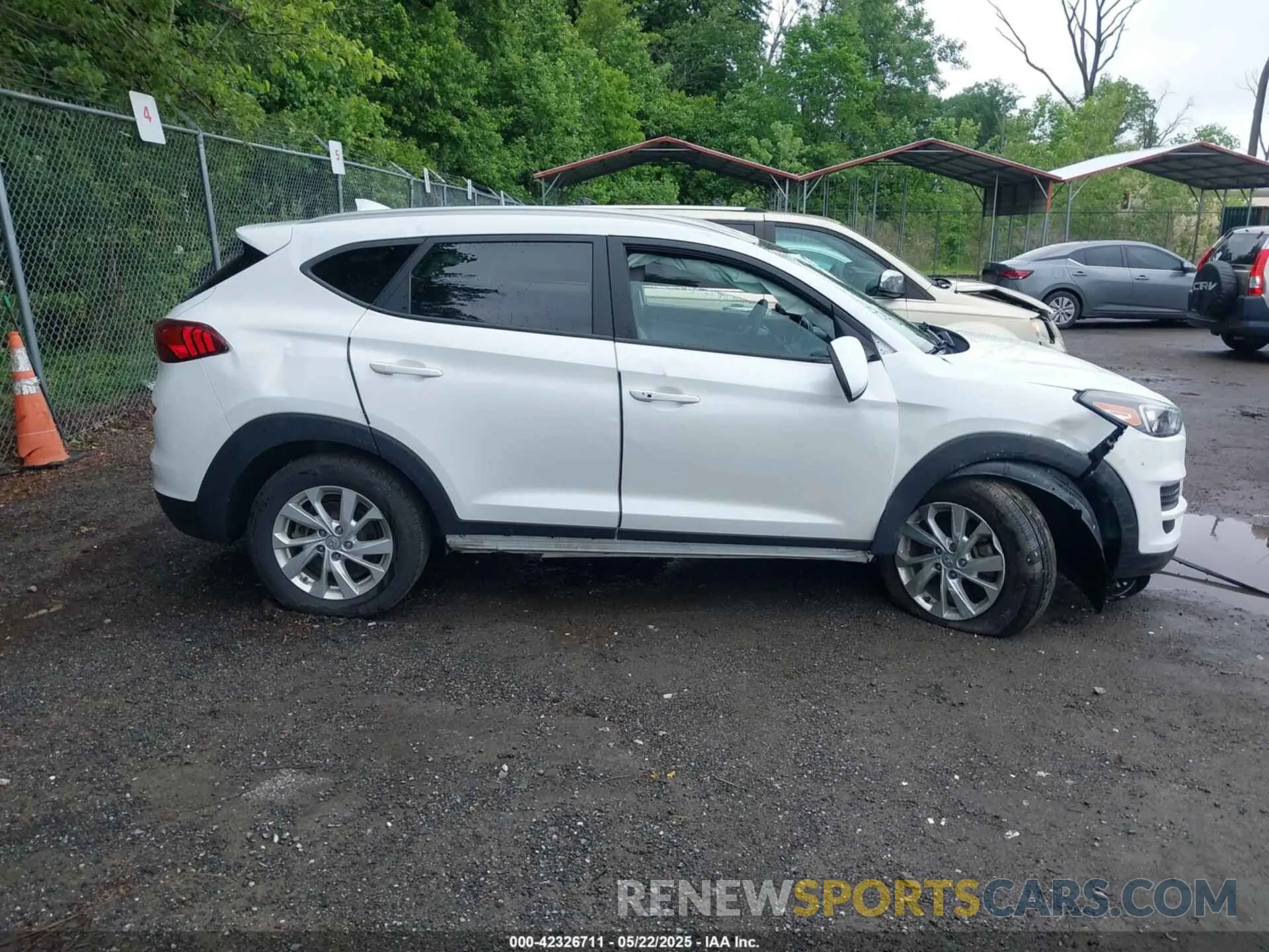 13 Photograph of a damaged car KM8J33A41LU161061 HYUNDAI TUCSON 2020