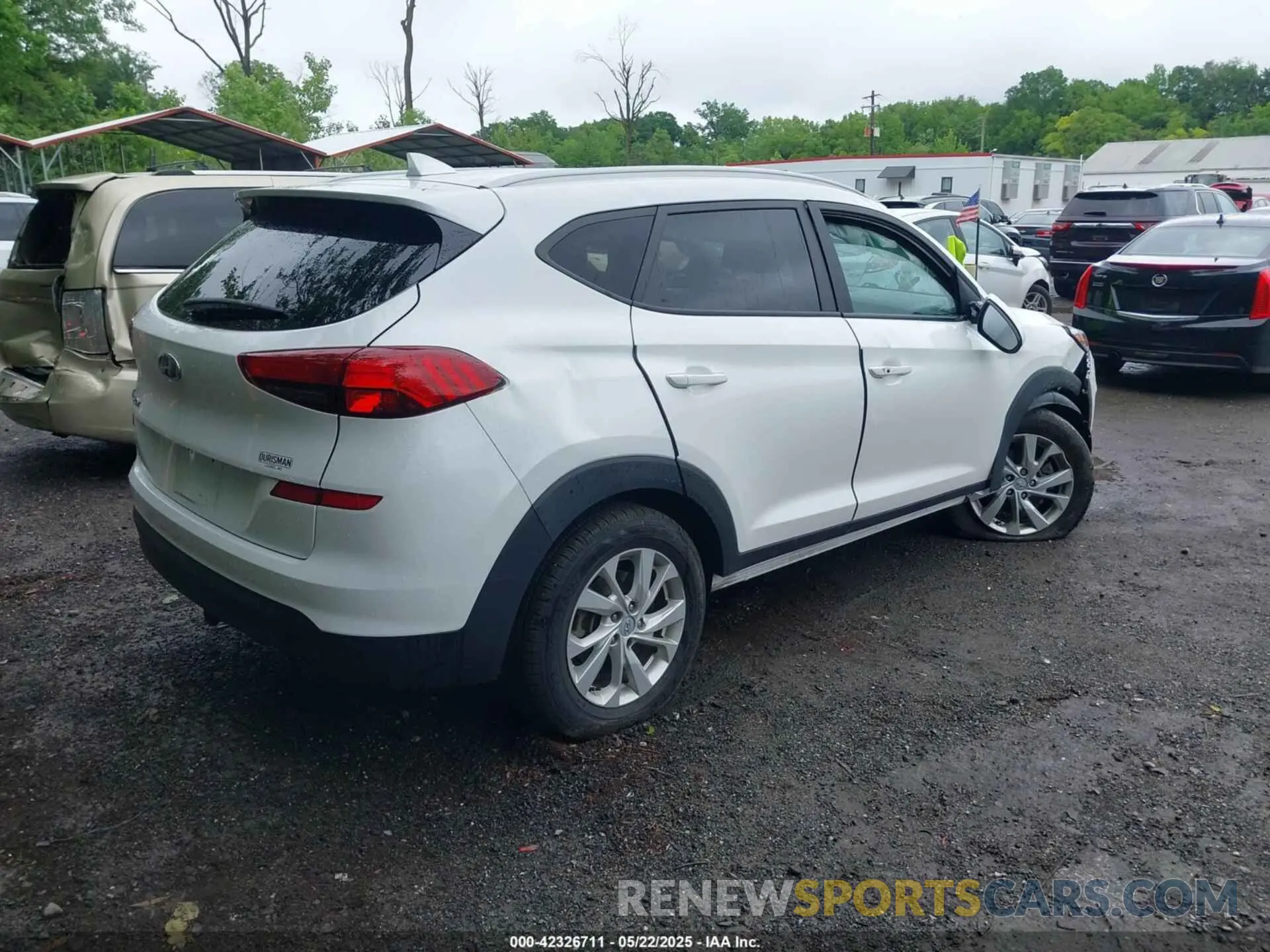 4 Photograph of a damaged car KM8J33A41LU161061 HYUNDAI TUCSON 2020
