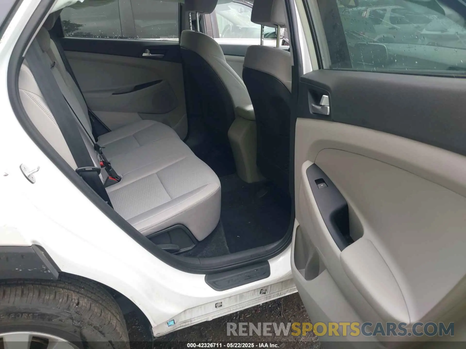 8 Photograph of a damaged car KM8J33A41LU161061 HYUNDAI TUCSON 2020