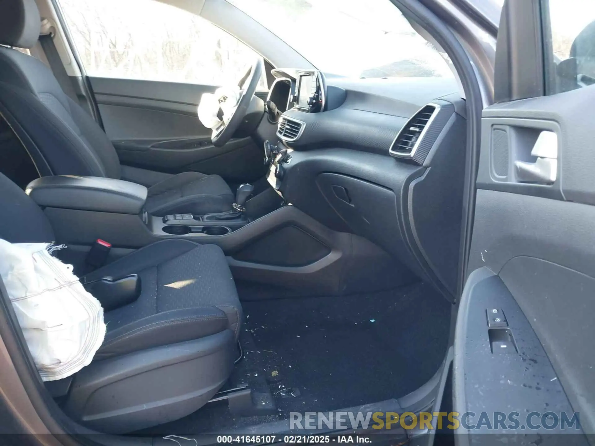 5 Photograph of a damaged car KM8J33A42LU107767 HYUNDAI TUCSON 2020
