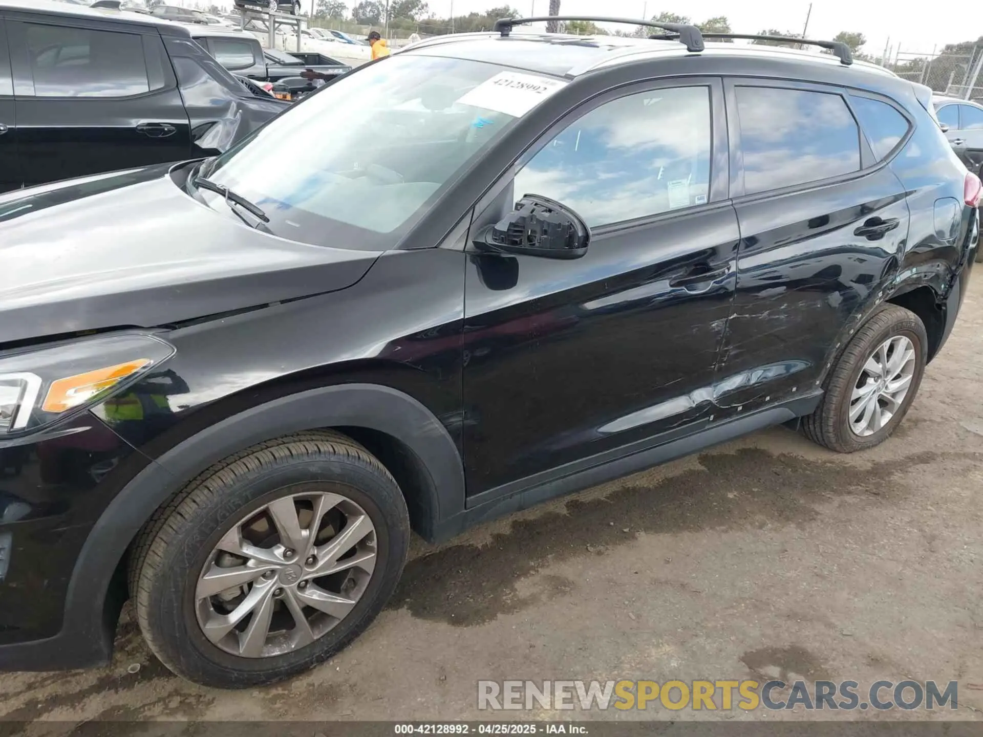18 Photograph of a damaged car KM8J33A42LU141871 HYUNDAI TUCSON 2020