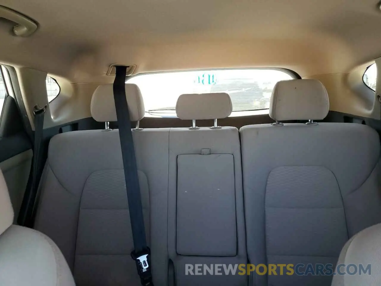10 Photograph of a damaged car KM8J33A42LU142177 HYUNDAI TUCSON 2020