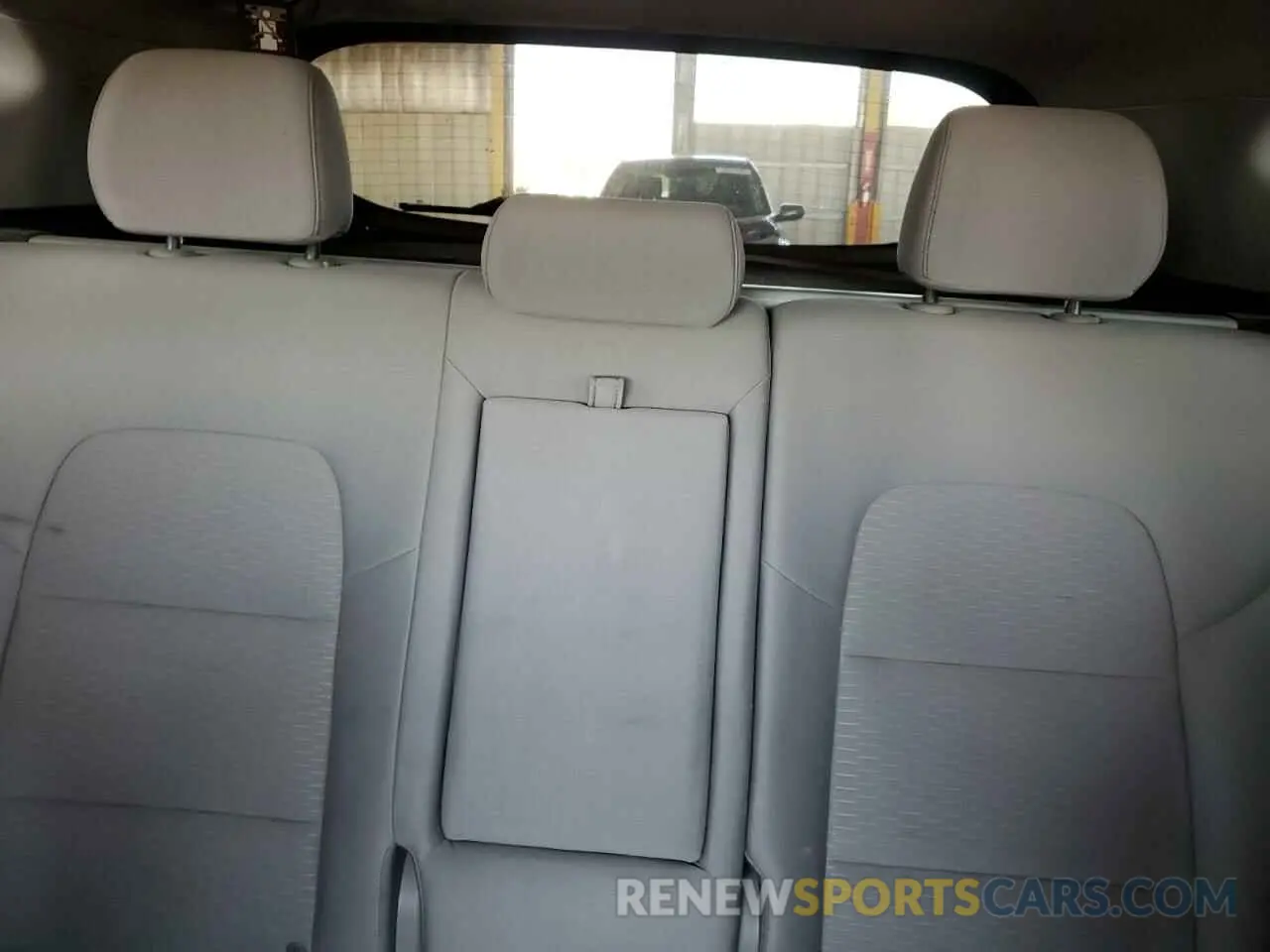 10 Photograph of a damaged car KM8J33A42LU149369 HYUNDAI TUCSON 2020