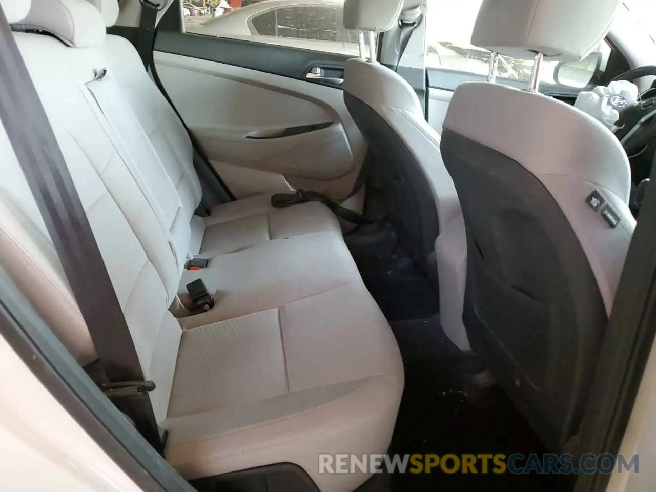 11 Photograph of a damaged car KM8J33A42LU149369 HYUNDAI TUCSON 2020