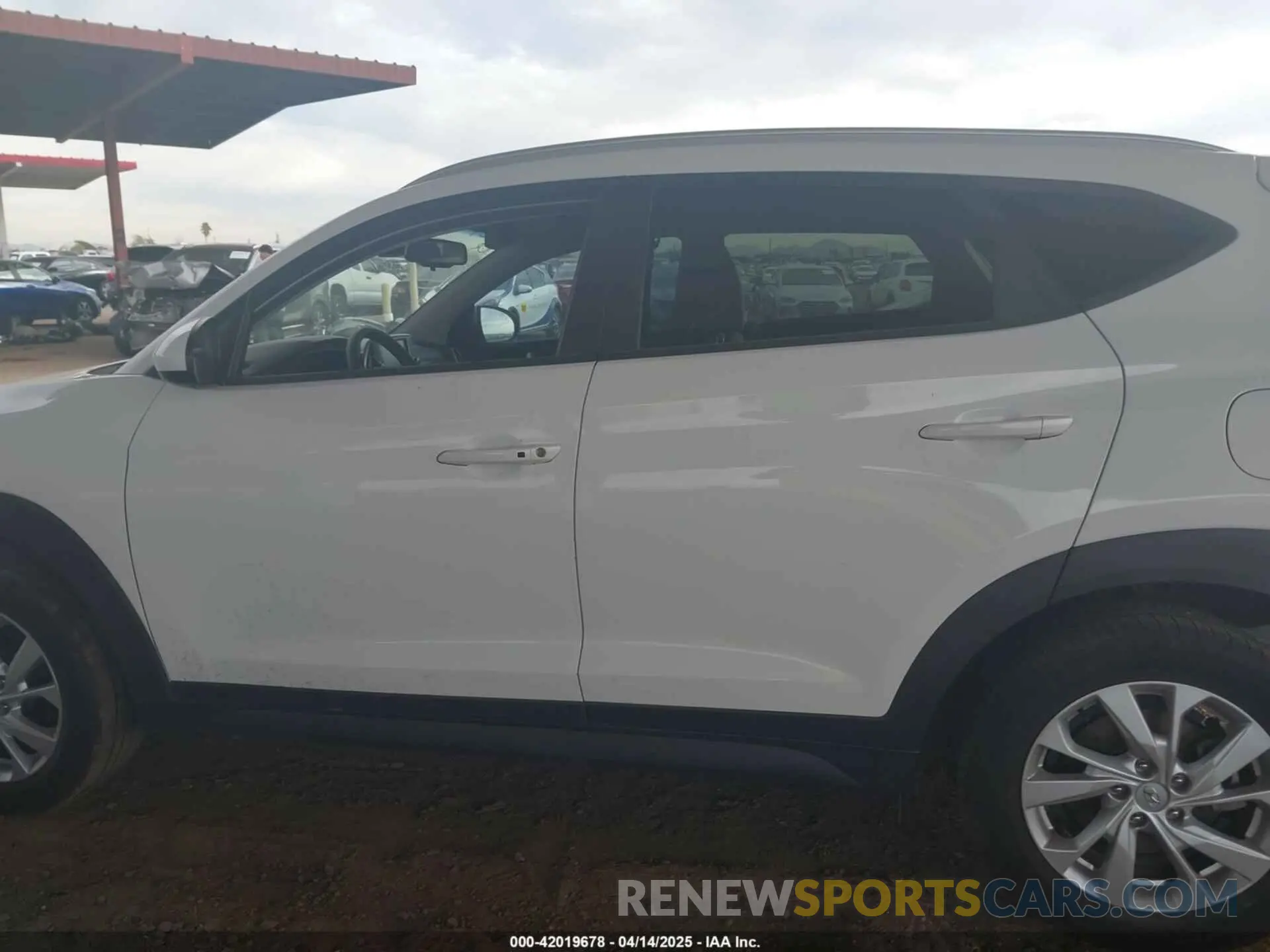 14 Photograph of a damaged car KM8J33A43LU114954 HYUNDAI TUCSON 2020