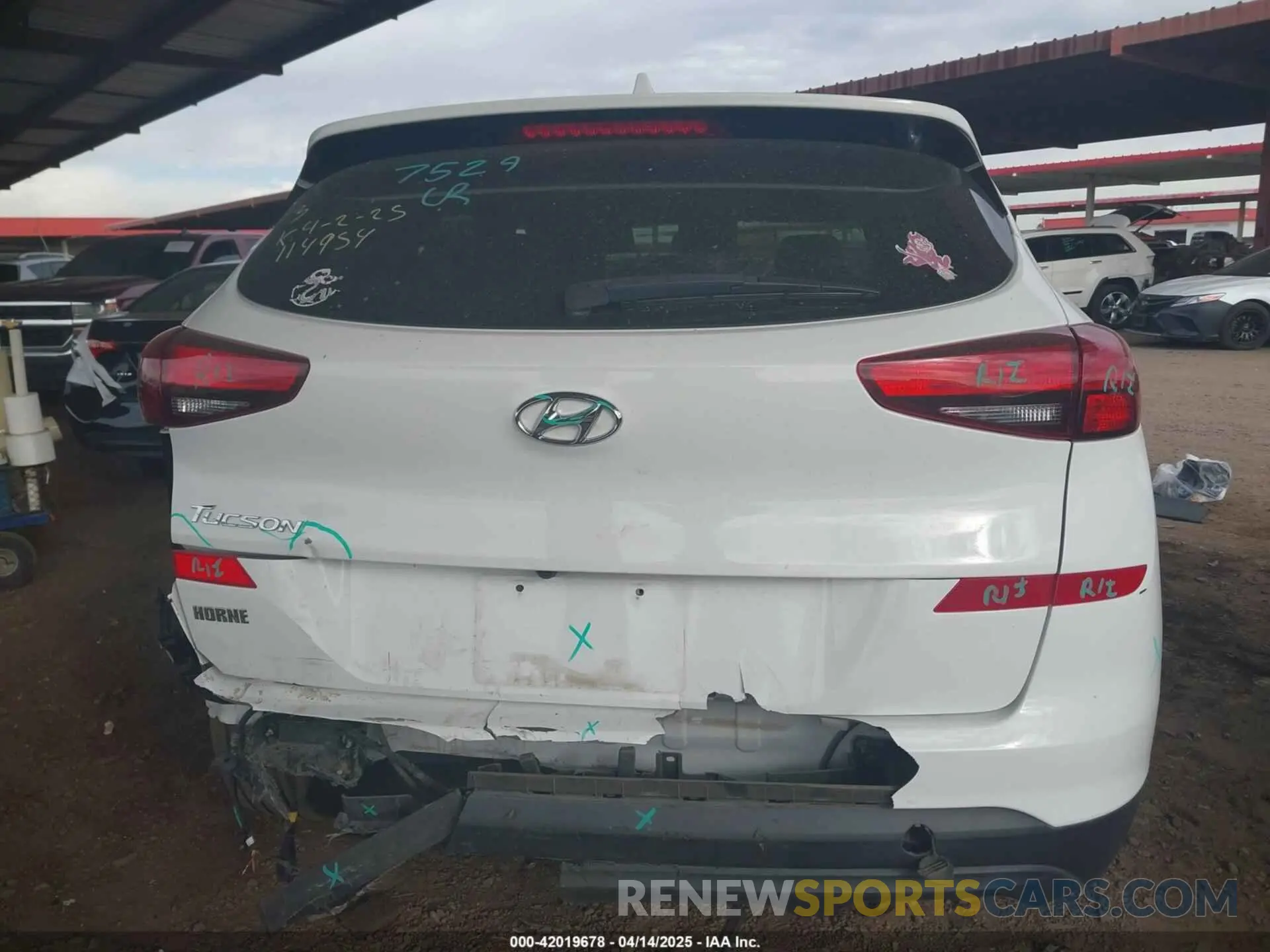16 Photograph of a damaged car KM8J33A43LU114954 HYUNDAI TUCSON 2020