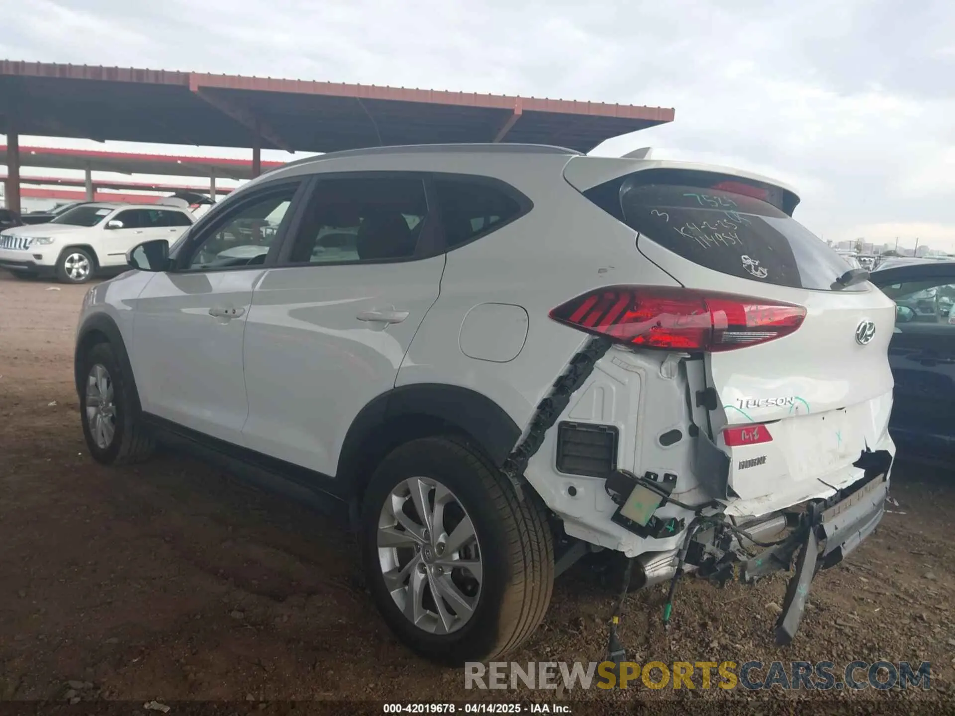 3 Photograph of a damaged car KM8J33A43LU114954 HYUNDAI TUCSON 2020