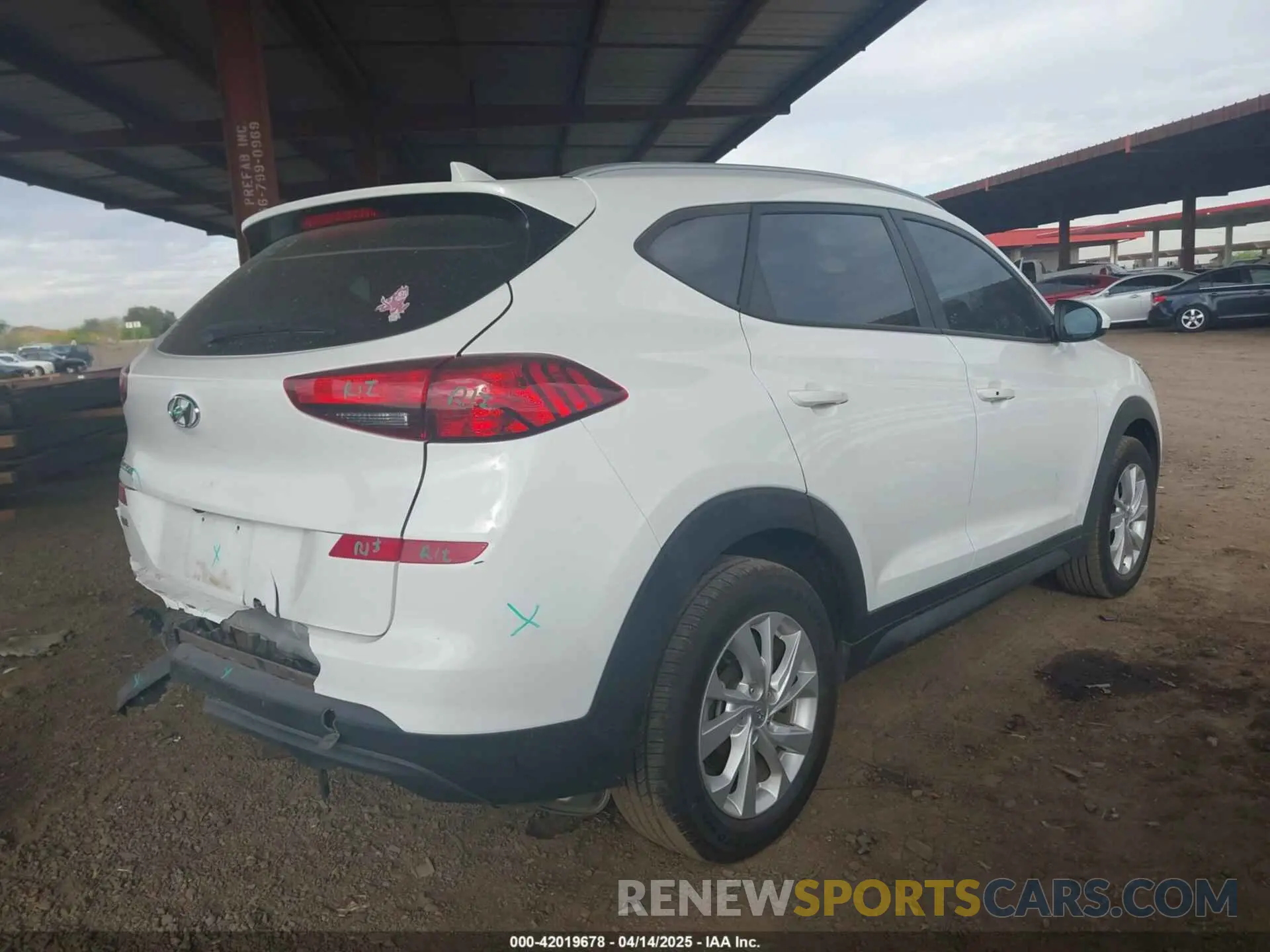 4 Photograph of a damaged car KM8J33A43LU114954 HYUNDAI TUCSON 2020