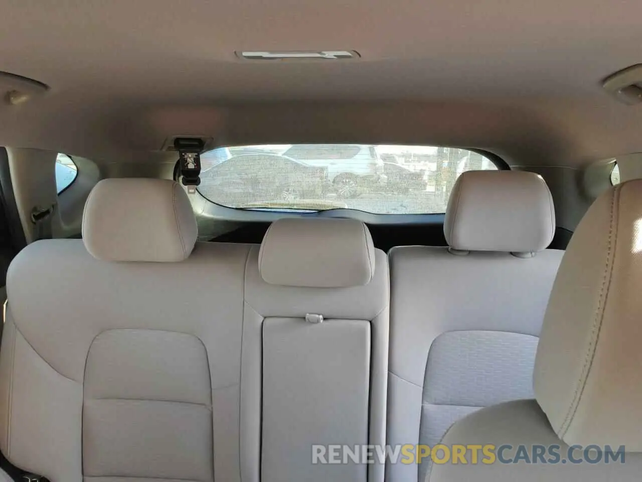 10 Photograph of a damaged car KM8J33A44LU251871 HYUNDAI TUCSON 2020