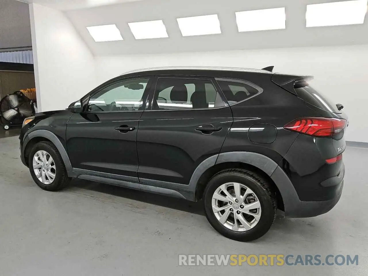 2 Photograph of a damaged car KM8J33A45LU101154 HYUNDAI TUCSON 2020
