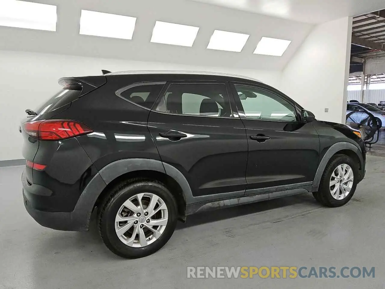 3 Photograph of a damaged car KM8J33A45LU101154 HYUNDAI TUCSON 2020
