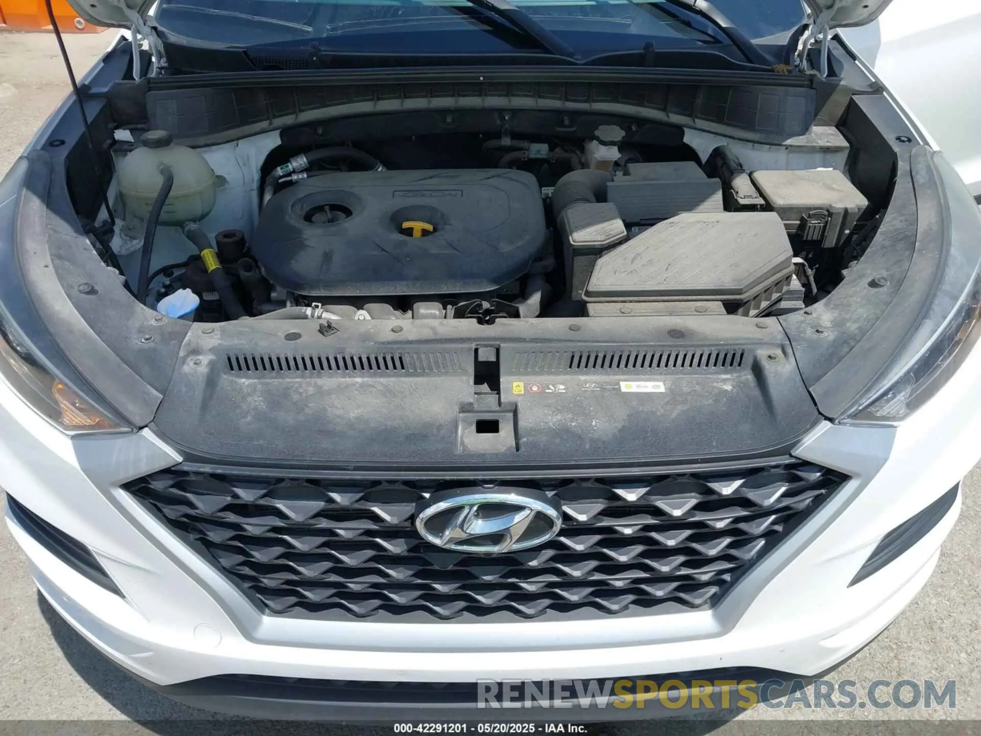 10 Photograph of a damaged car KM8J33A45LU114065 HYUNDAI TUCSON 2020