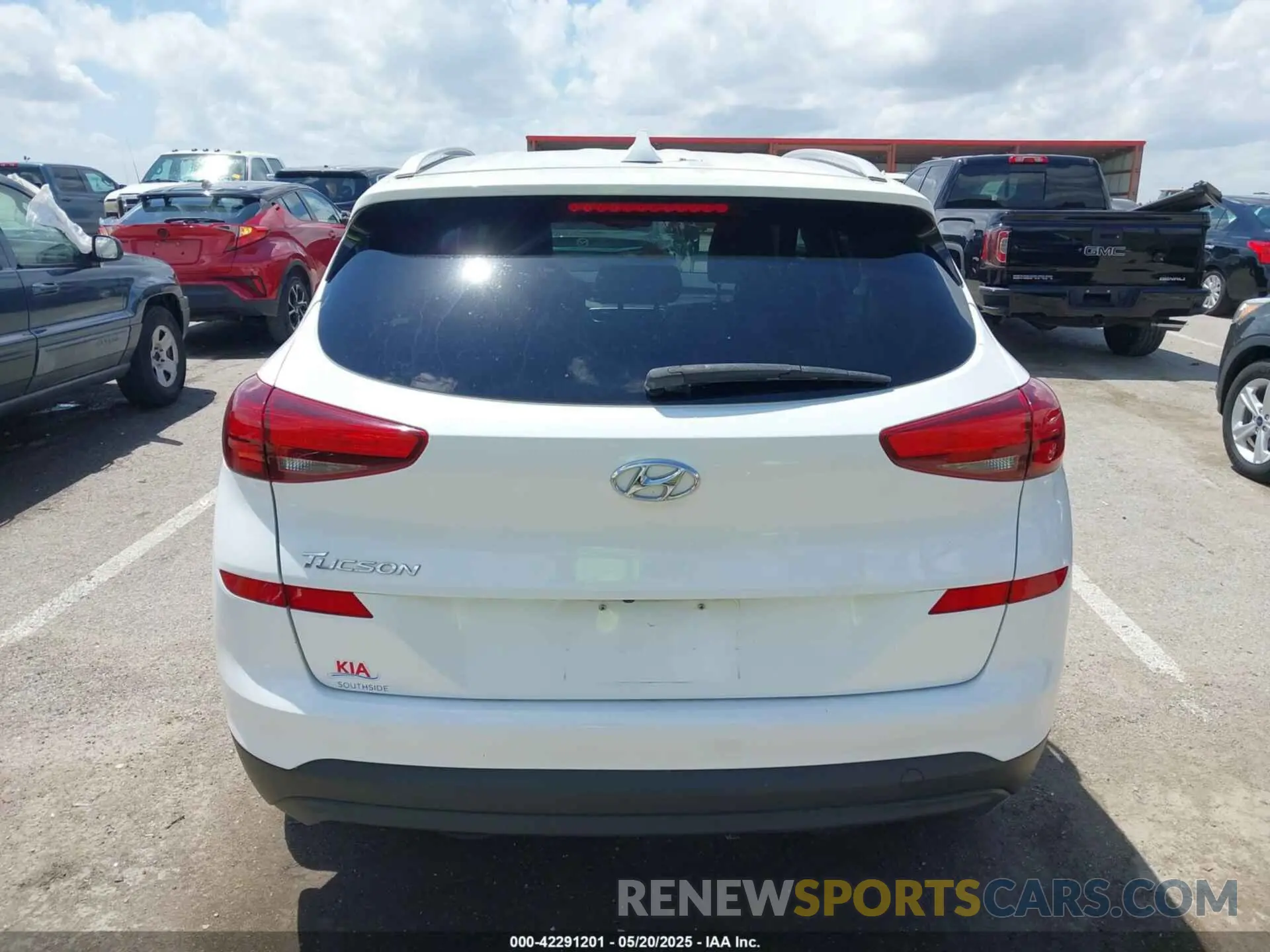 16 Photograph of a damaged car KM8J33A45LU114065 HYUNDAI TUCSON 2020