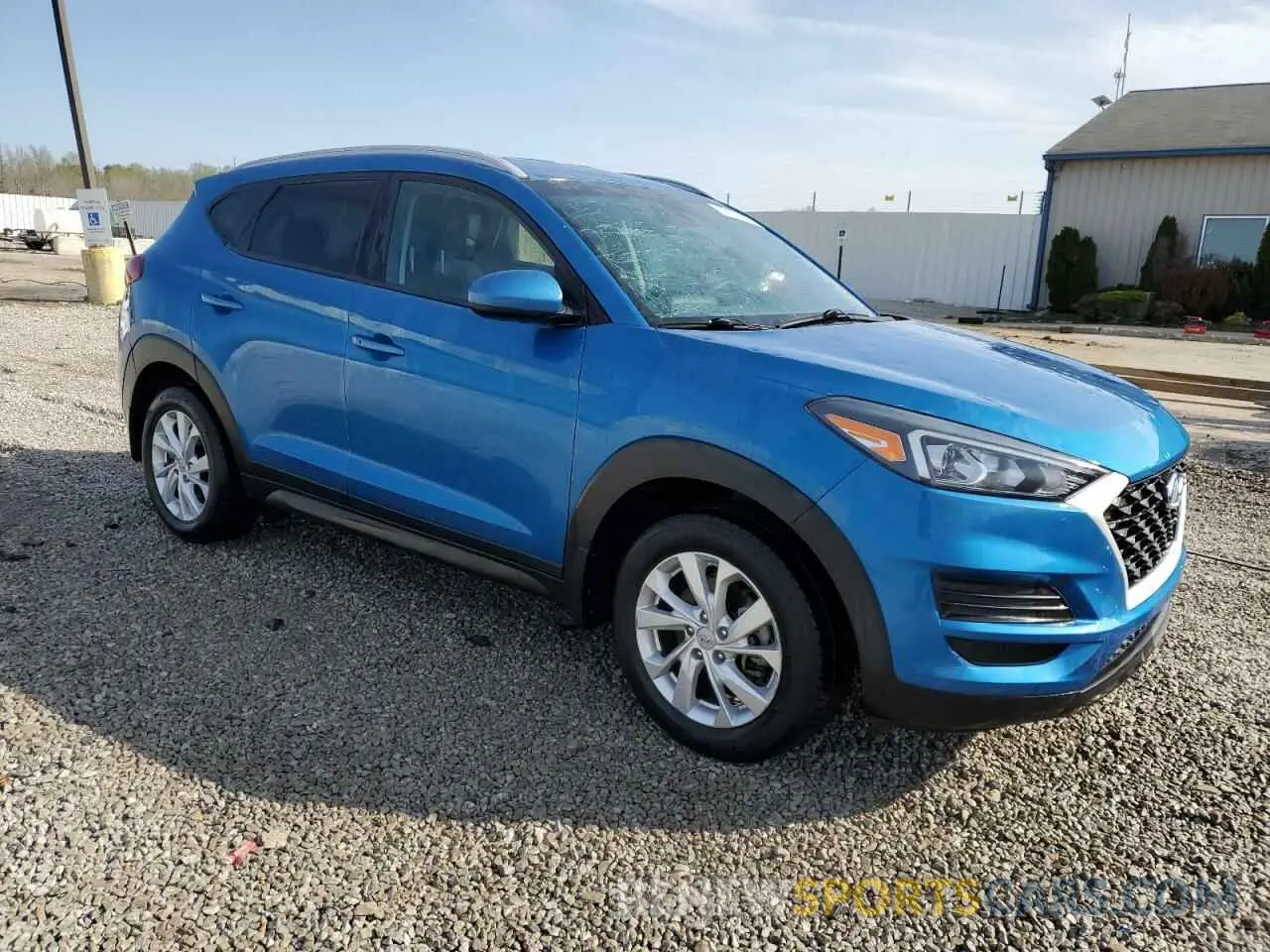 4 Photograph of a damaged car KM8J33A47LU172372 HYUNDAI TUCSON 2020