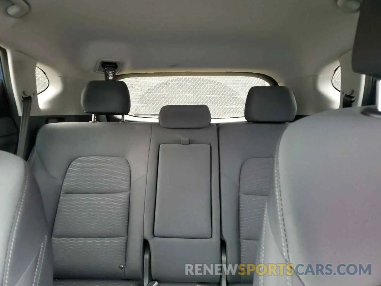 10 Photograph of a damaged car KM8J33A47LU193058 HYUNDAI TUCSON 2020