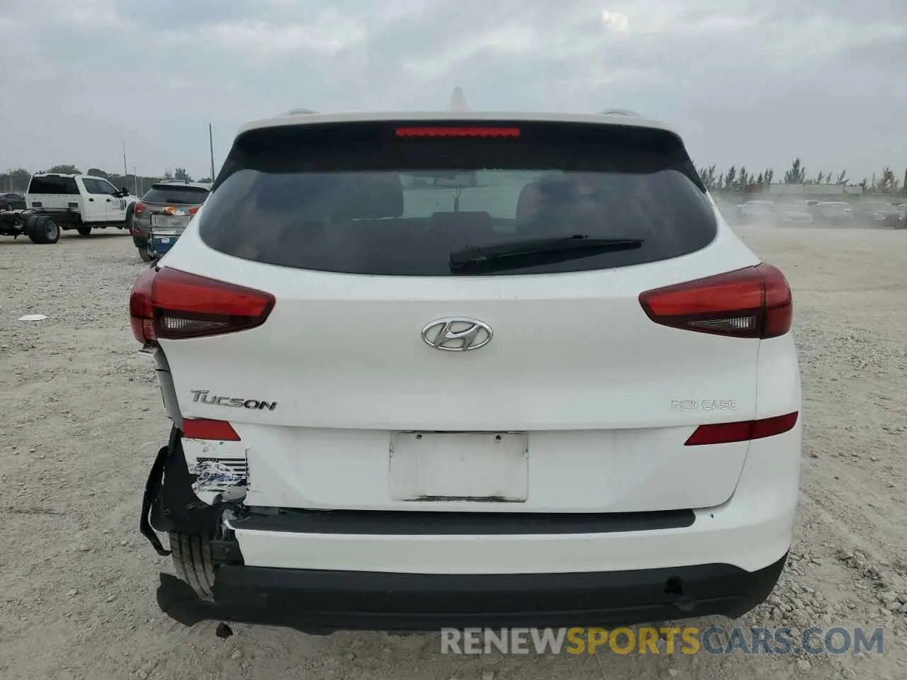 6 Photograph of a damaged car KM8J33A47LU272312 HYUNDAI TUCSON 2020