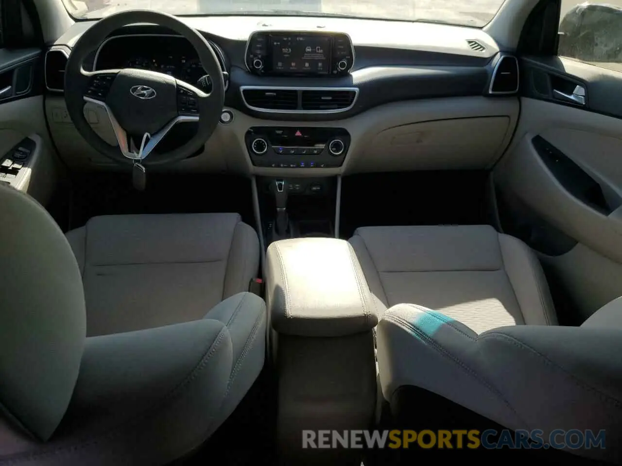 8 Photograph of a damaged car KM8J33A48LU123701 HYUNDAI TUCSON 2020