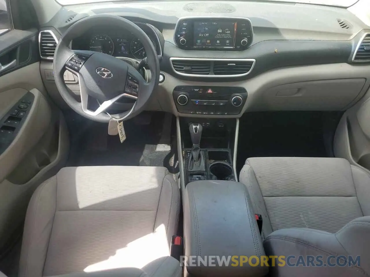 8 Photograph of a damaged car KM8J33A48LU134682 HYUNDAI TUCSON 2020