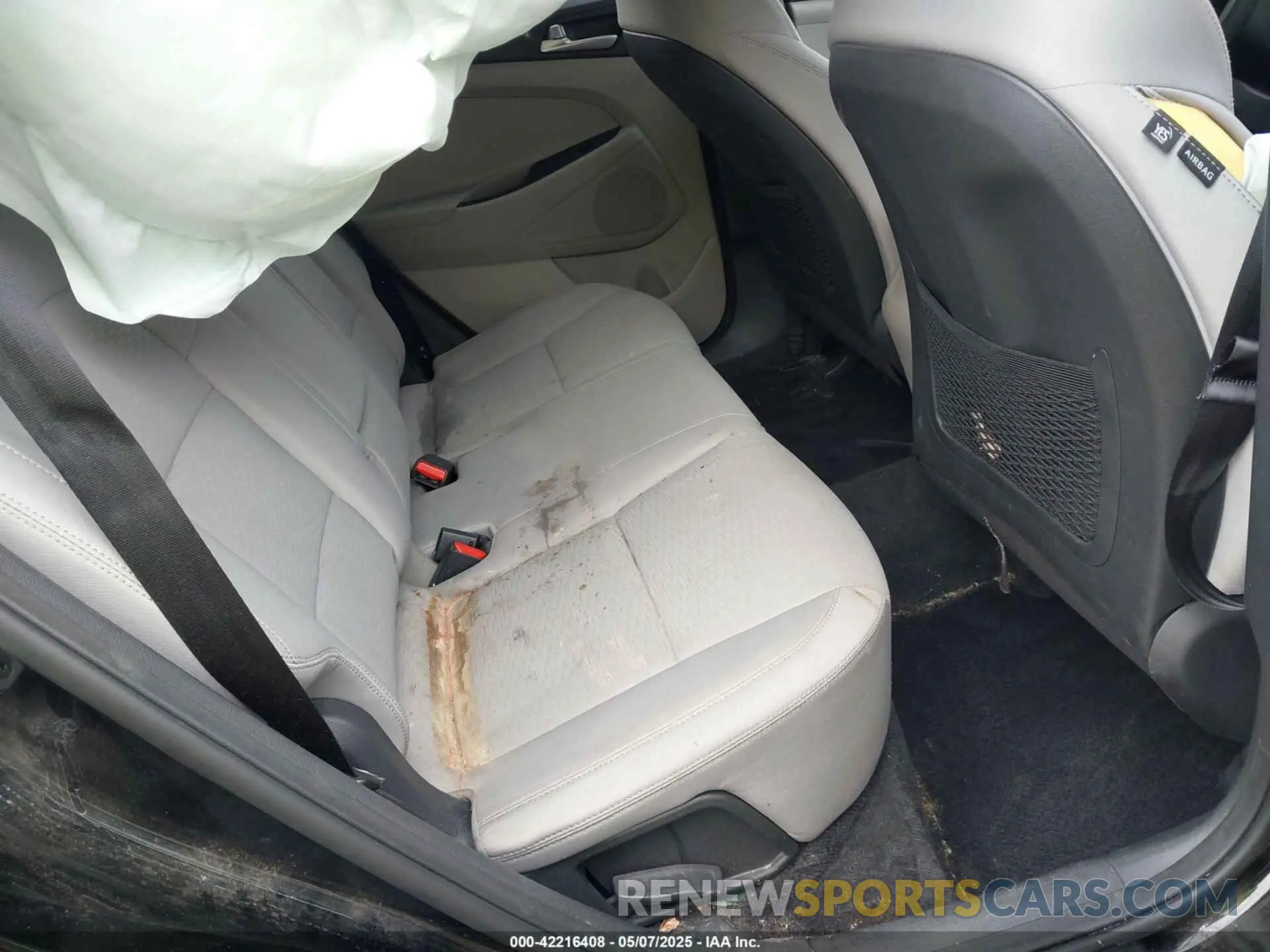 8 Photograph of a damaged car KM8J33A48LU137047 HYUNDAI TUCSON 2020