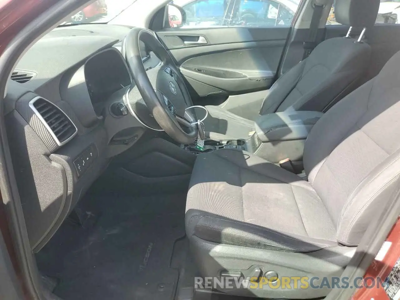 7 Photograph of a damaged car KM8J33A49LU192929 HYUNDAI TUCSON 2020