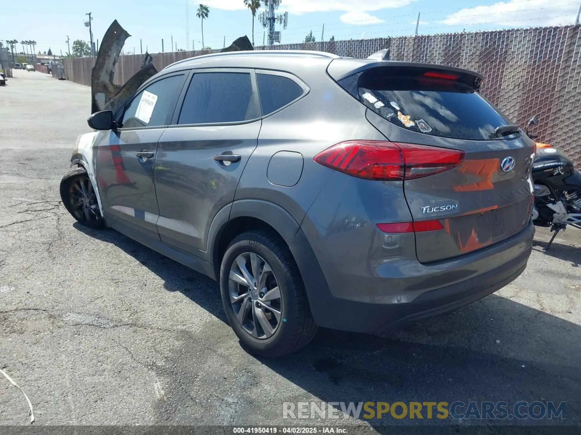 3 Photograph of a damaged car KM8J33A4XLU161379 HYUNDAI TUCSON 2020