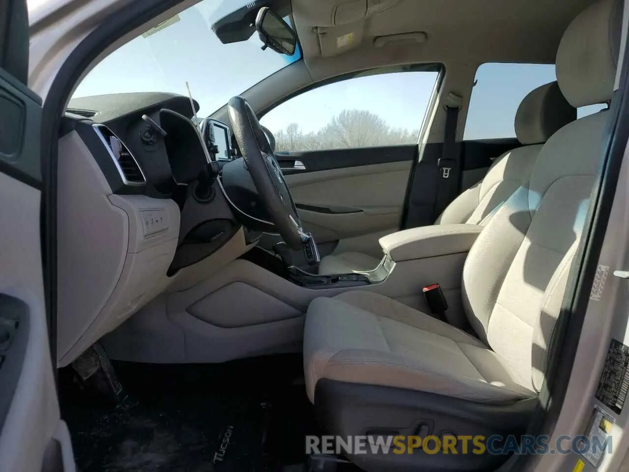 7 Photograph of a damaged car KM8J33A4XLU233956 HYUNDAI TUCSON 2020