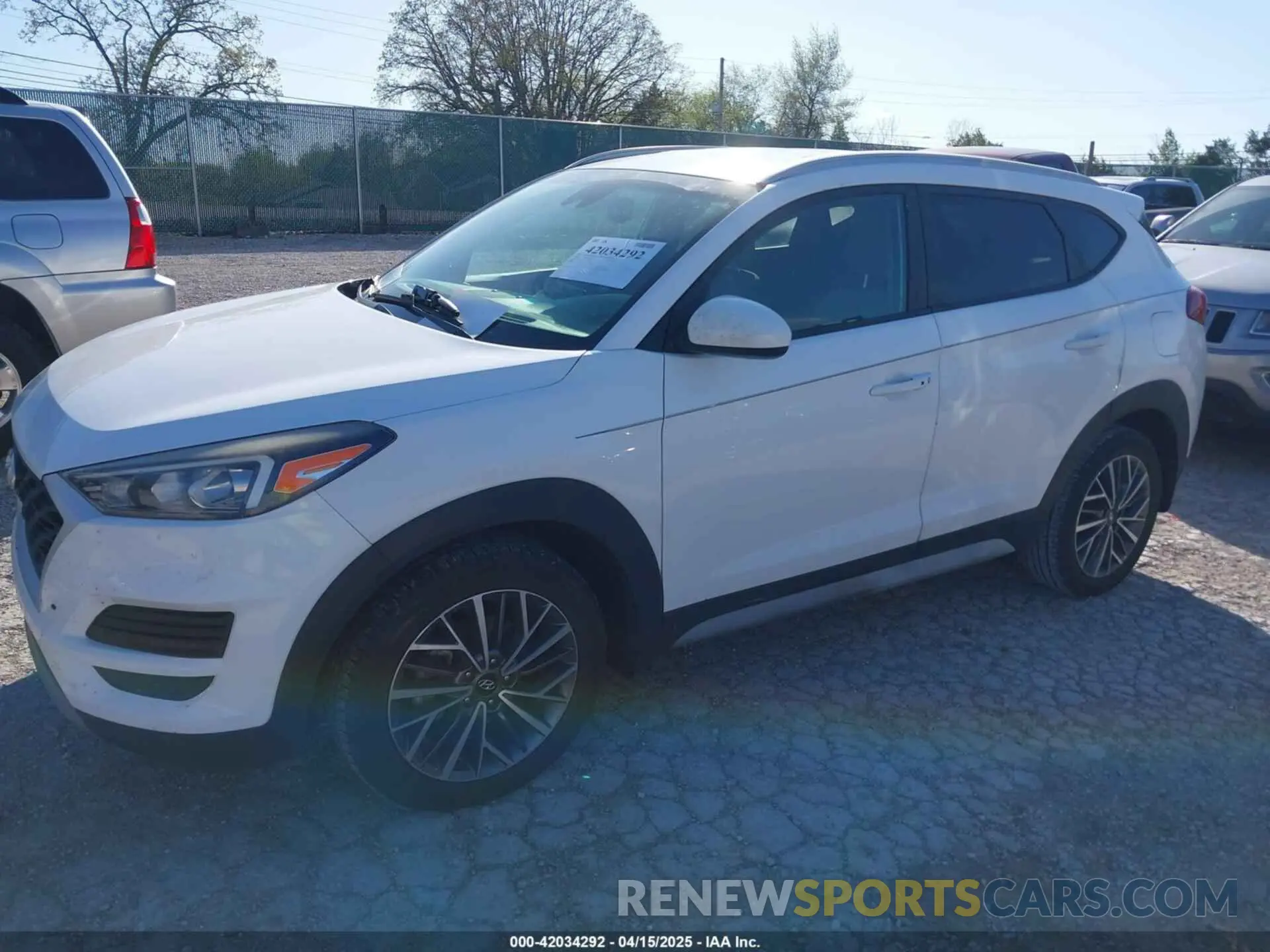 2 Photograph of a damaged car KM8J33AL0LU219295 HYUNDAI TUCSON 2020