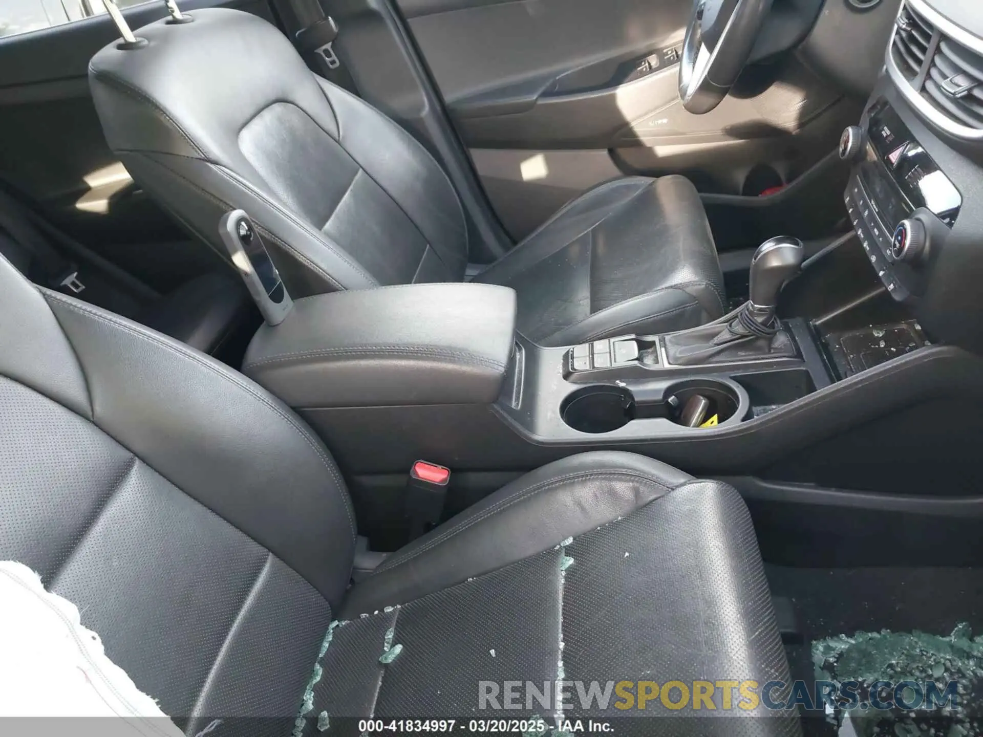 5 Photograph of a damaged car KM8J33AL0LU278900 HYUNDAI TUCSON 2020