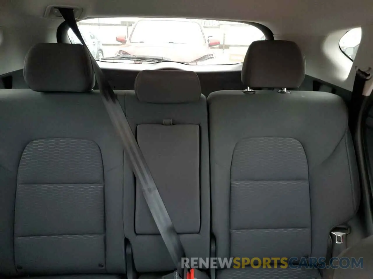 10 Photograph of a damaged car KM8J33AL2LU131025 HYUNDAI TUCSON 2020