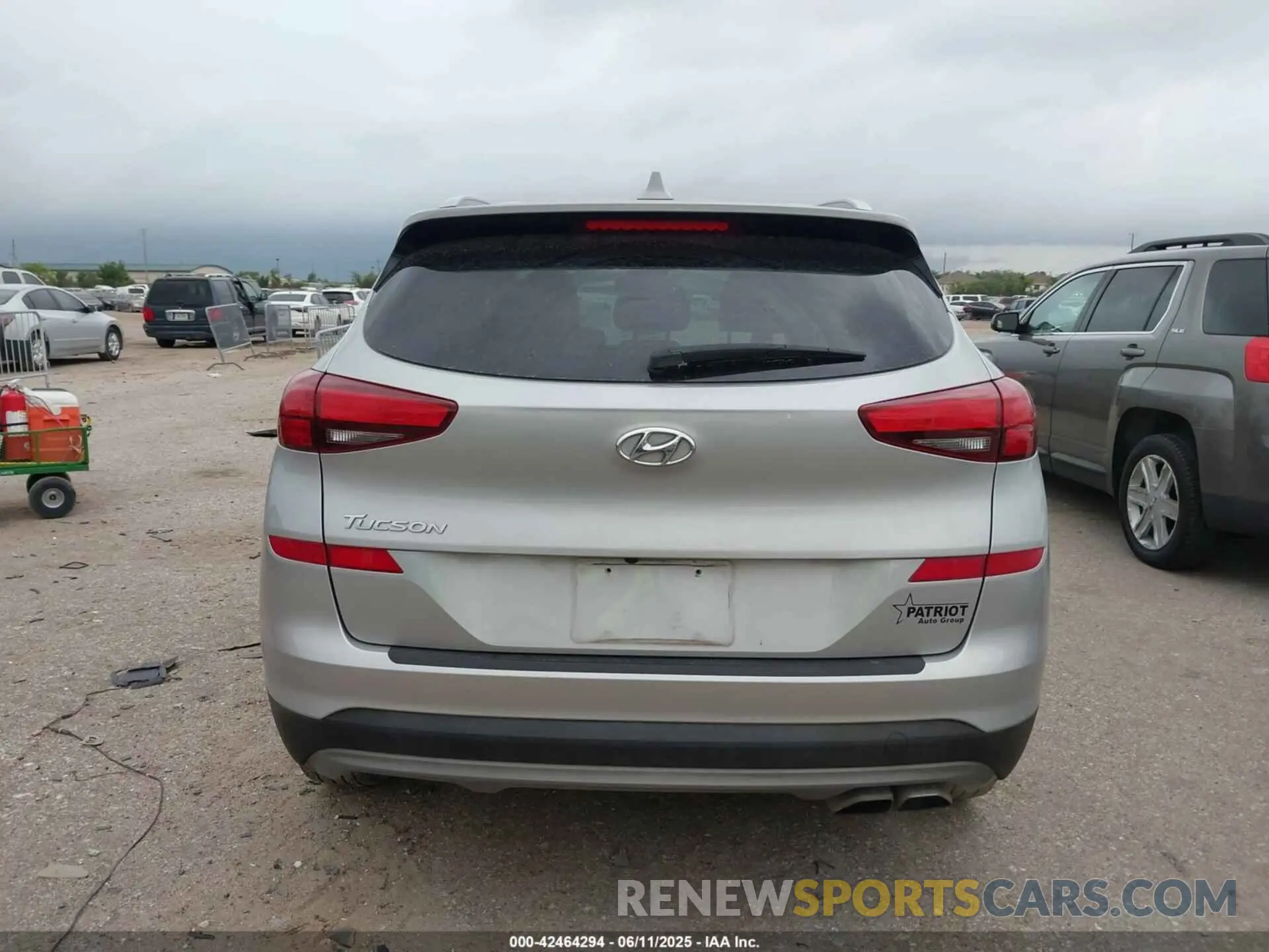 16 Photograph of a damaged car KM8J33AL2LU157527 HYUNDAI TUCSON 2020