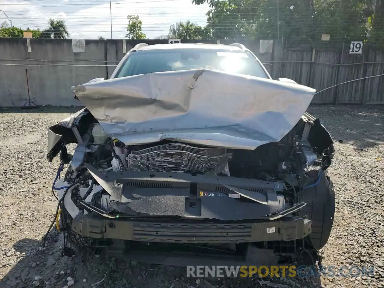 5 Photograph of a damaged car KM8J33AL4LU188312 HYUNDAI TUCSON 2020