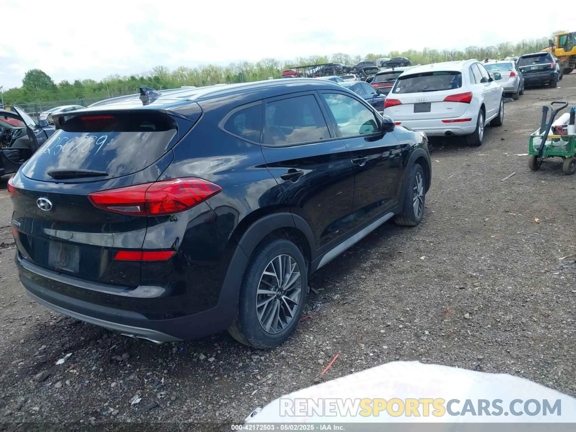4 Photograph of a damaged car KM8J33AL4LU250789 HYUNDAI TUCSON 2020