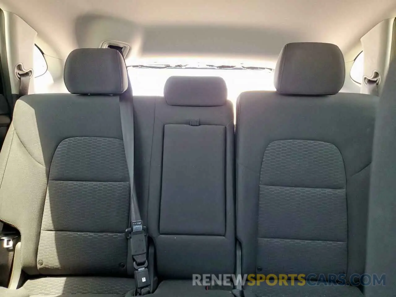 10 Photograph of a damaged car KM8J33AL5LU146392 HYUNDAI TUCSON 2020