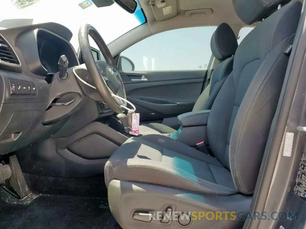 7 Photograph of a damaged car KM8J33AL5LU146392 HYUNDAI TUCSON 2020